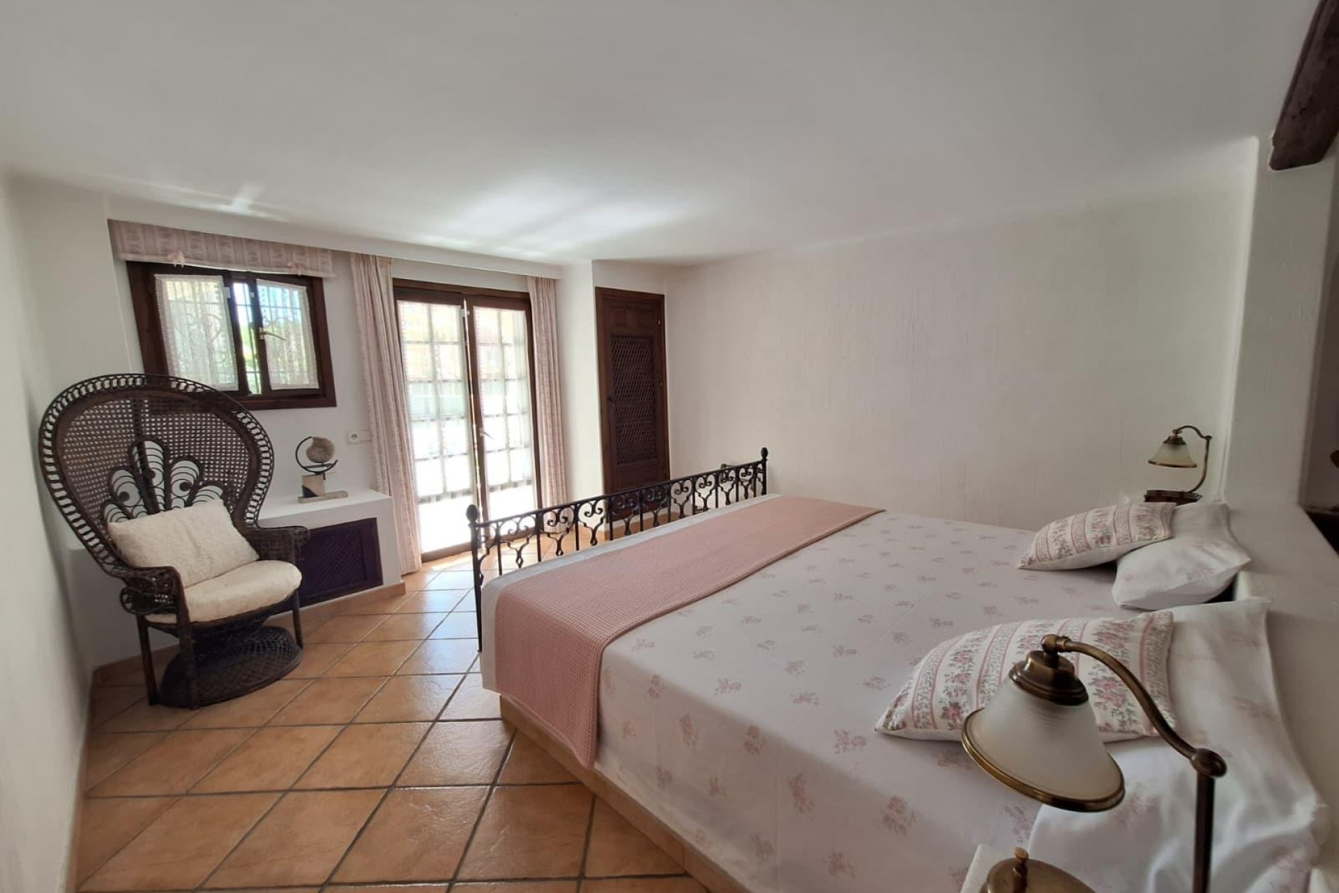 Sale - Apartamento -
Torrevieja - Los Frutales