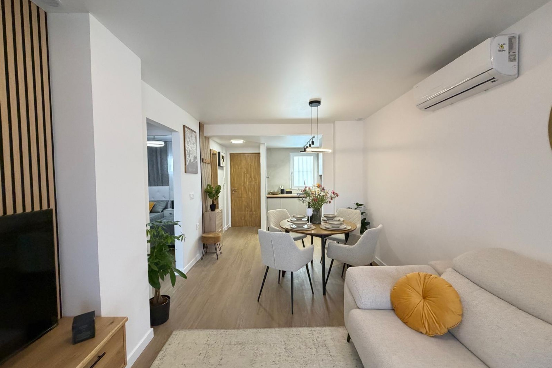 Sale - Apartamento -
Torrevieja - Nueva Torrevieja
