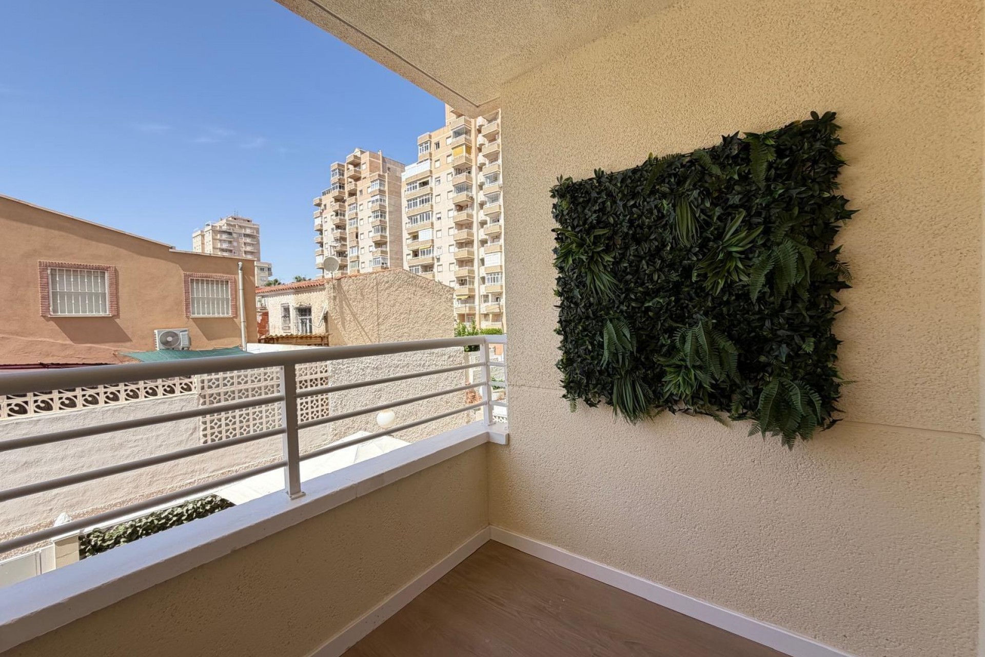 Sale - Apartamento -
Torrevieja - Nueva Torrevieja