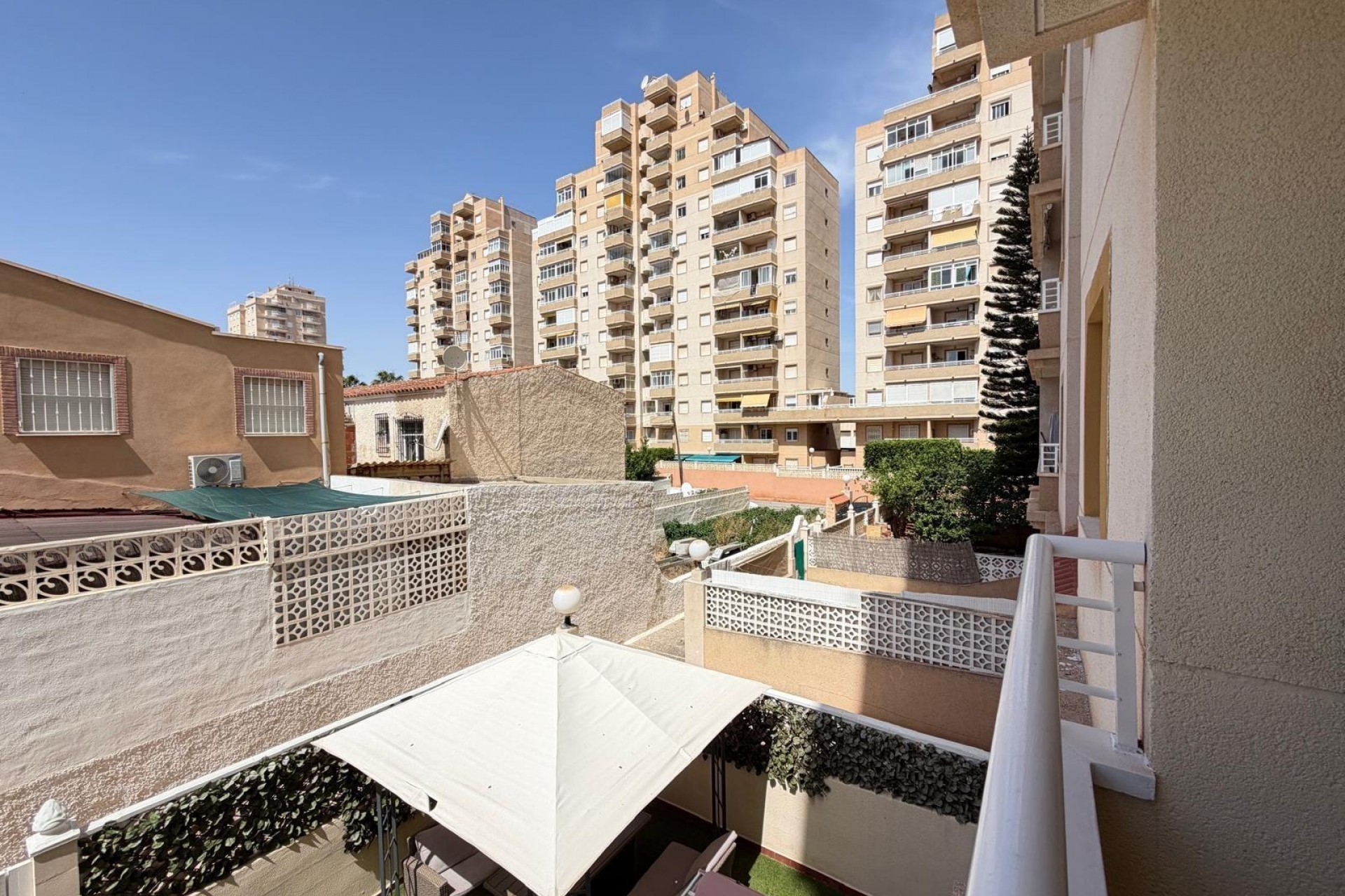 Sale - Apartamento -
Torrevieja - Nueva Torrevieja