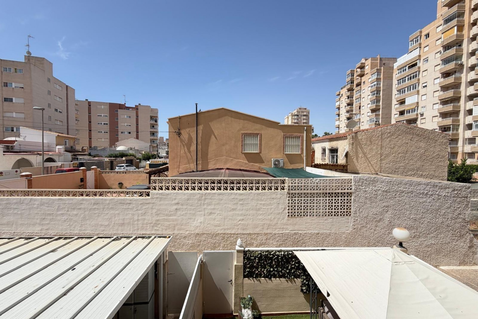 Sale - Apartamento -
Torrevieja - Nueva Torrevieja