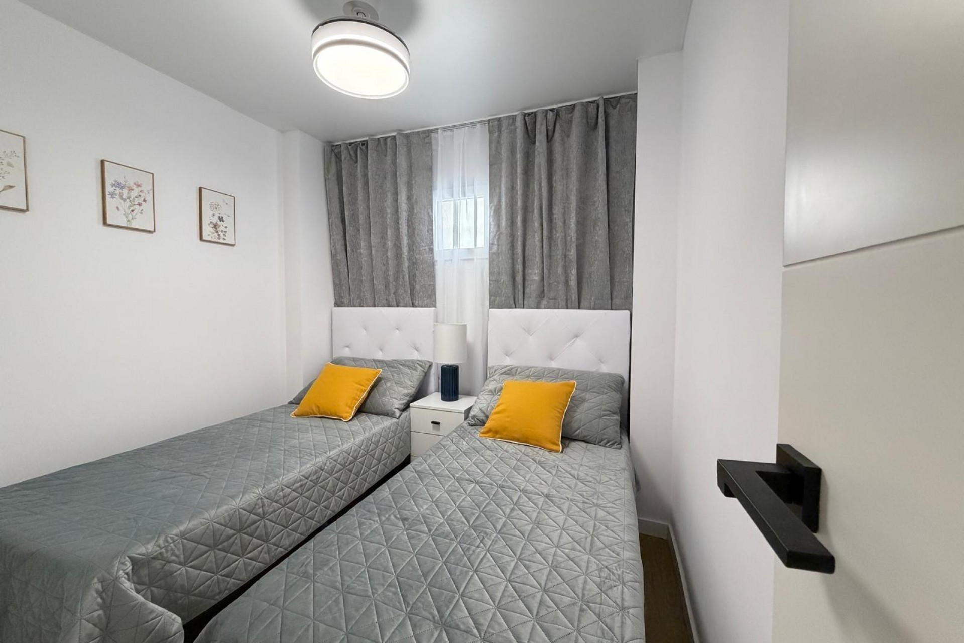 Sale - Apartamento -
Torrevieja - Nueva Torrevieja