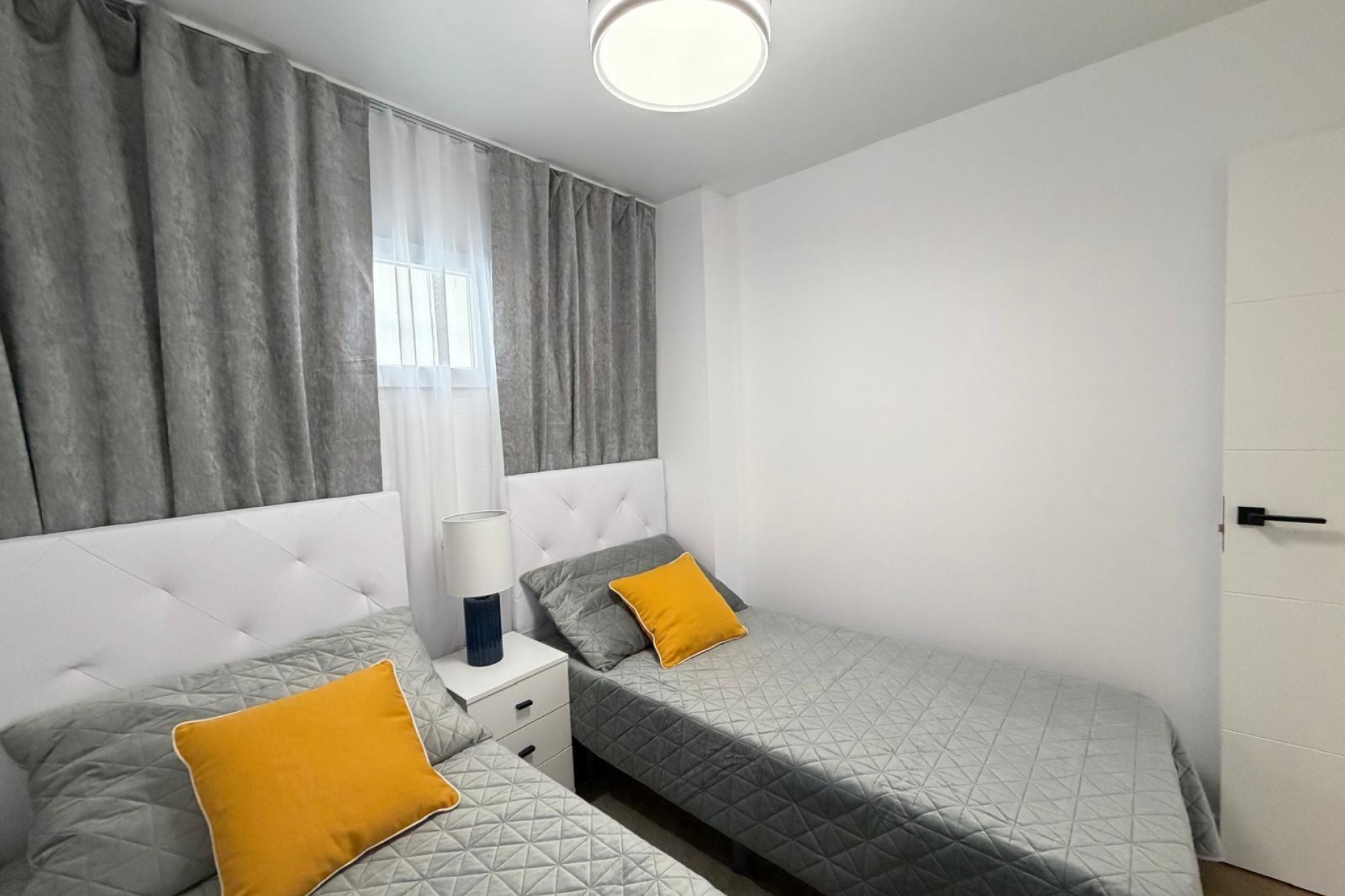 Sale - Apartamento -
Torrevieja - Nueva Torrevieja