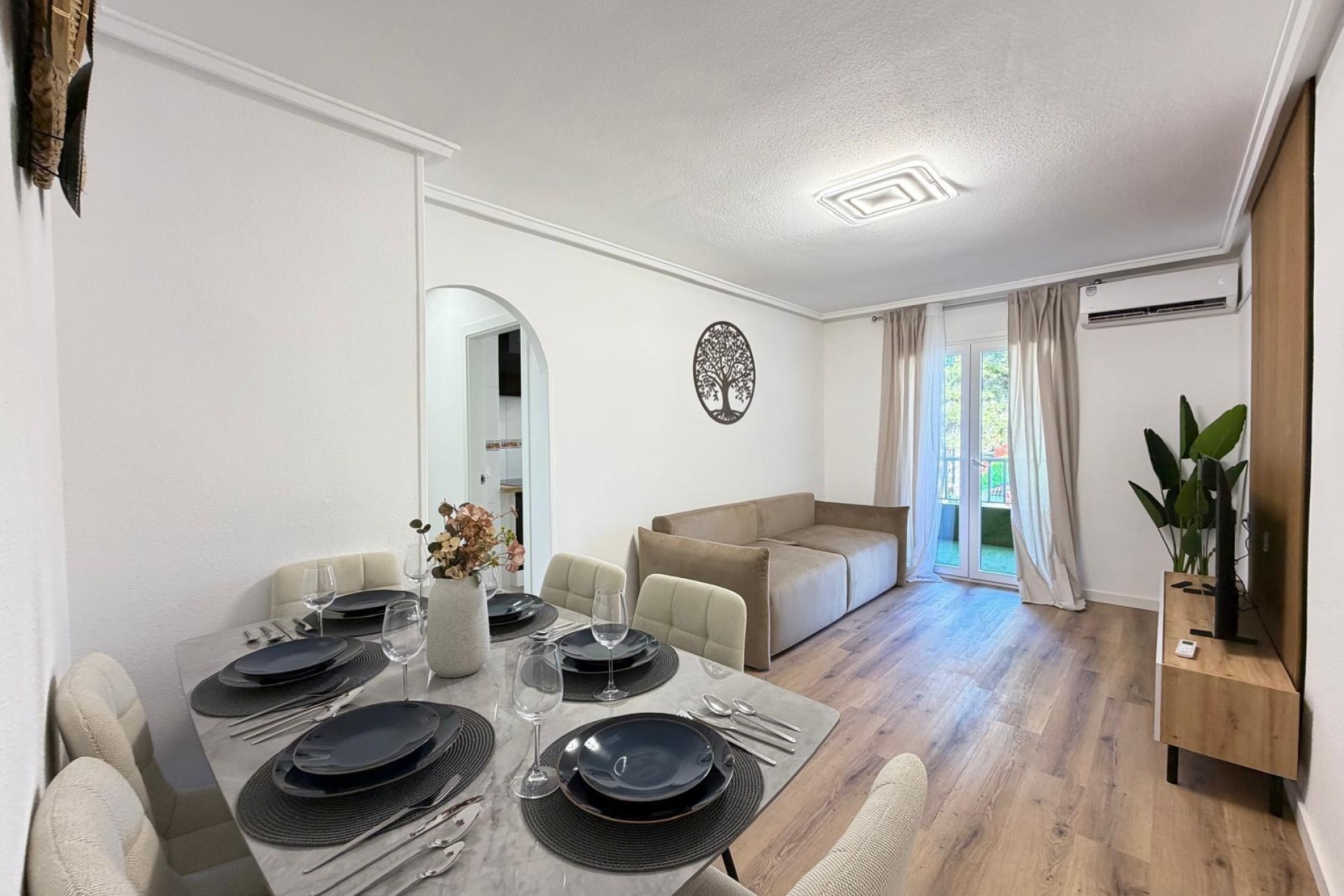 Sale - Apartamento -
Torrevieja - Parque de las Naciones