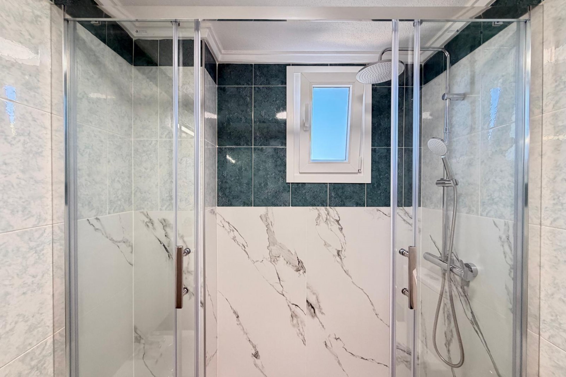 Sale - Apartamento -
Torrevieja - Parque de las Naciones