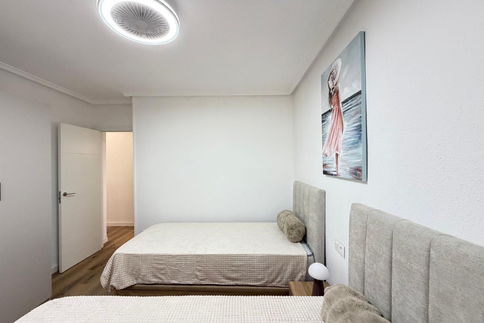 Sale - Apartamento -
Torrevieja - Parque de las Naciones