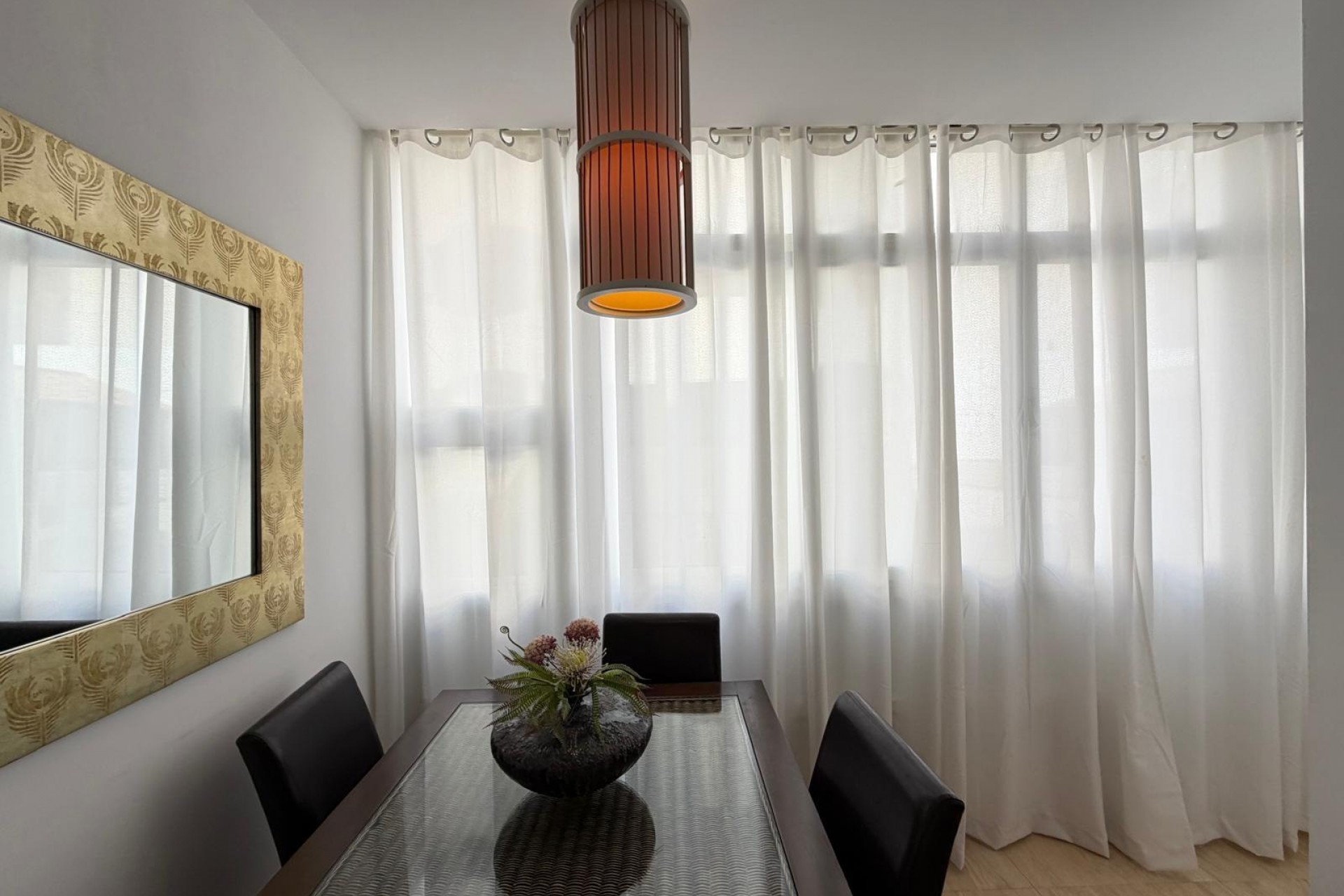 Sale - Apartamento -
Torrevieja - Paseo maritimo