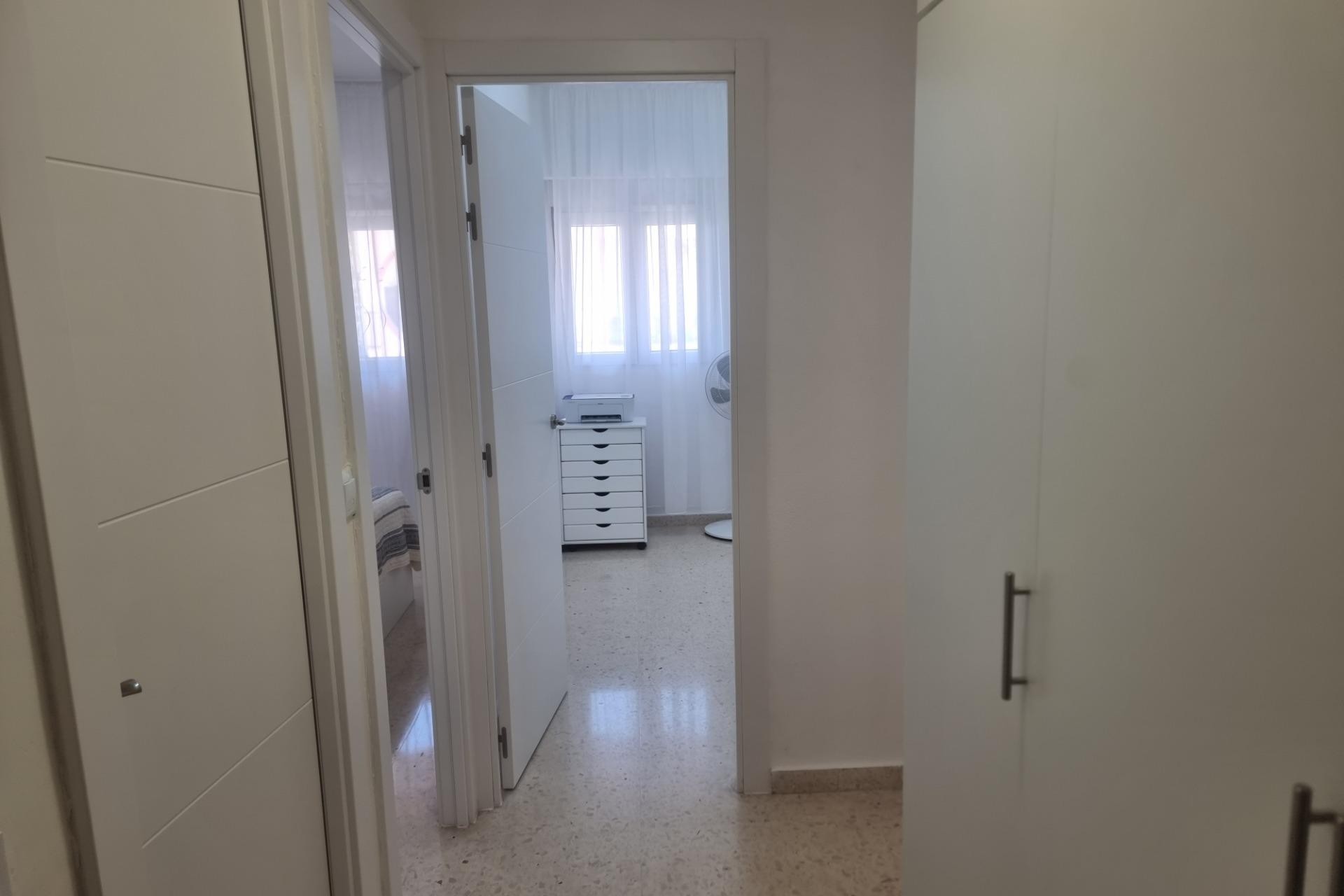 Sale - Apartamento -
Torrevieja - Playa de los locos