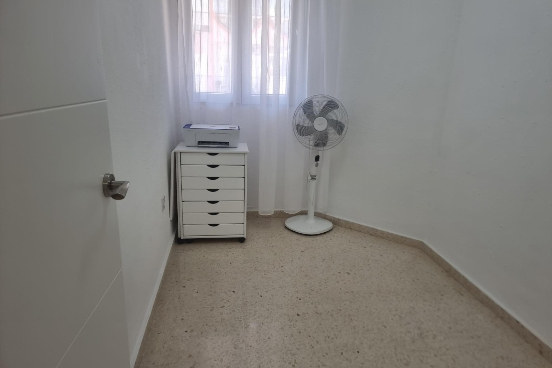 Sale - Apartamento -
Torrevieja - Playa de los locos