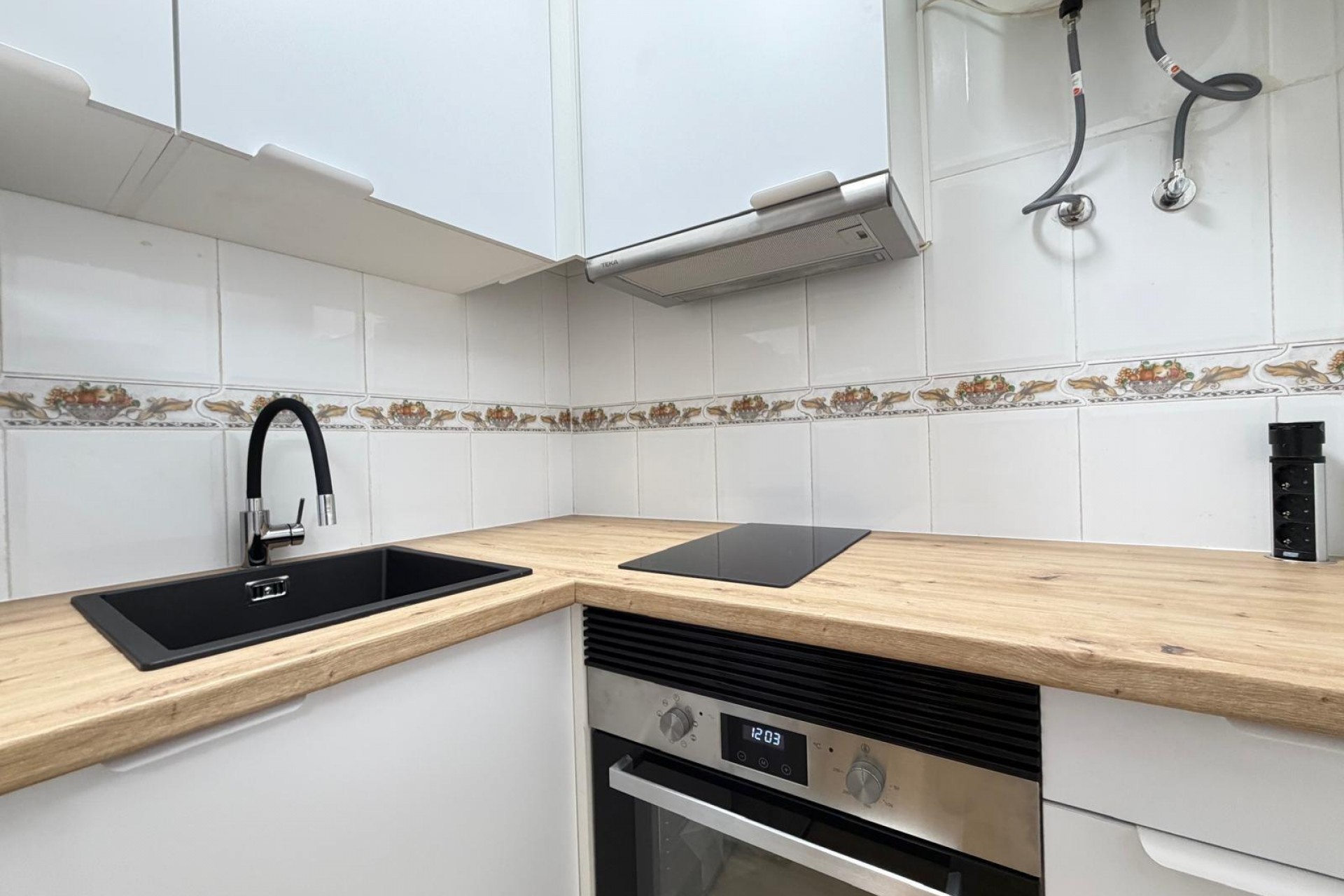 Sale - Apartamento -
Torrevieja - Playa de los locos