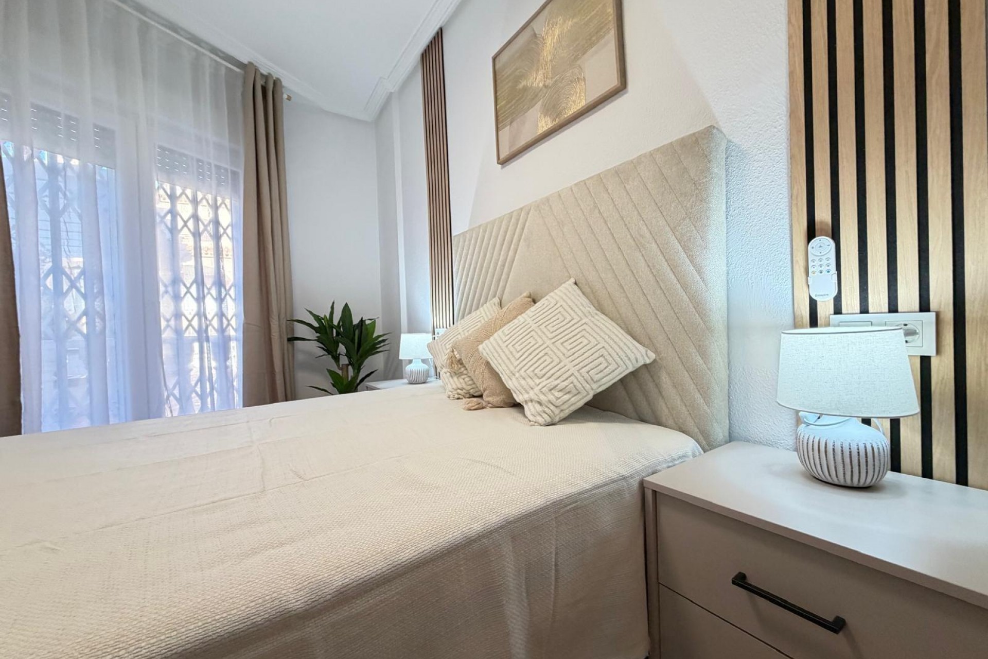 Sale - Apartamento -
Torrevieja - Playa de los locos
