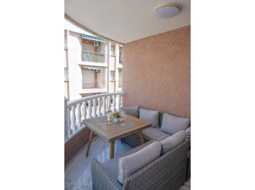 Sale - Apartamento -
Torrevieja - Playa del cura