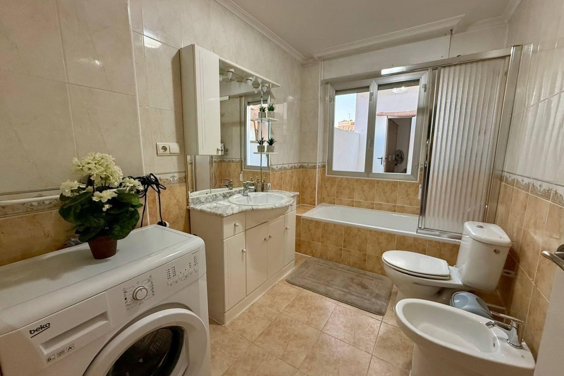 Sale - Apartamento -
Torrevieja - Playa del cura