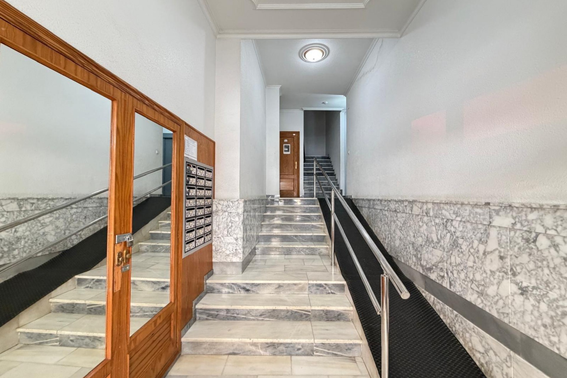 Sale - Apartamento -
Torrevieja - Playa del cura