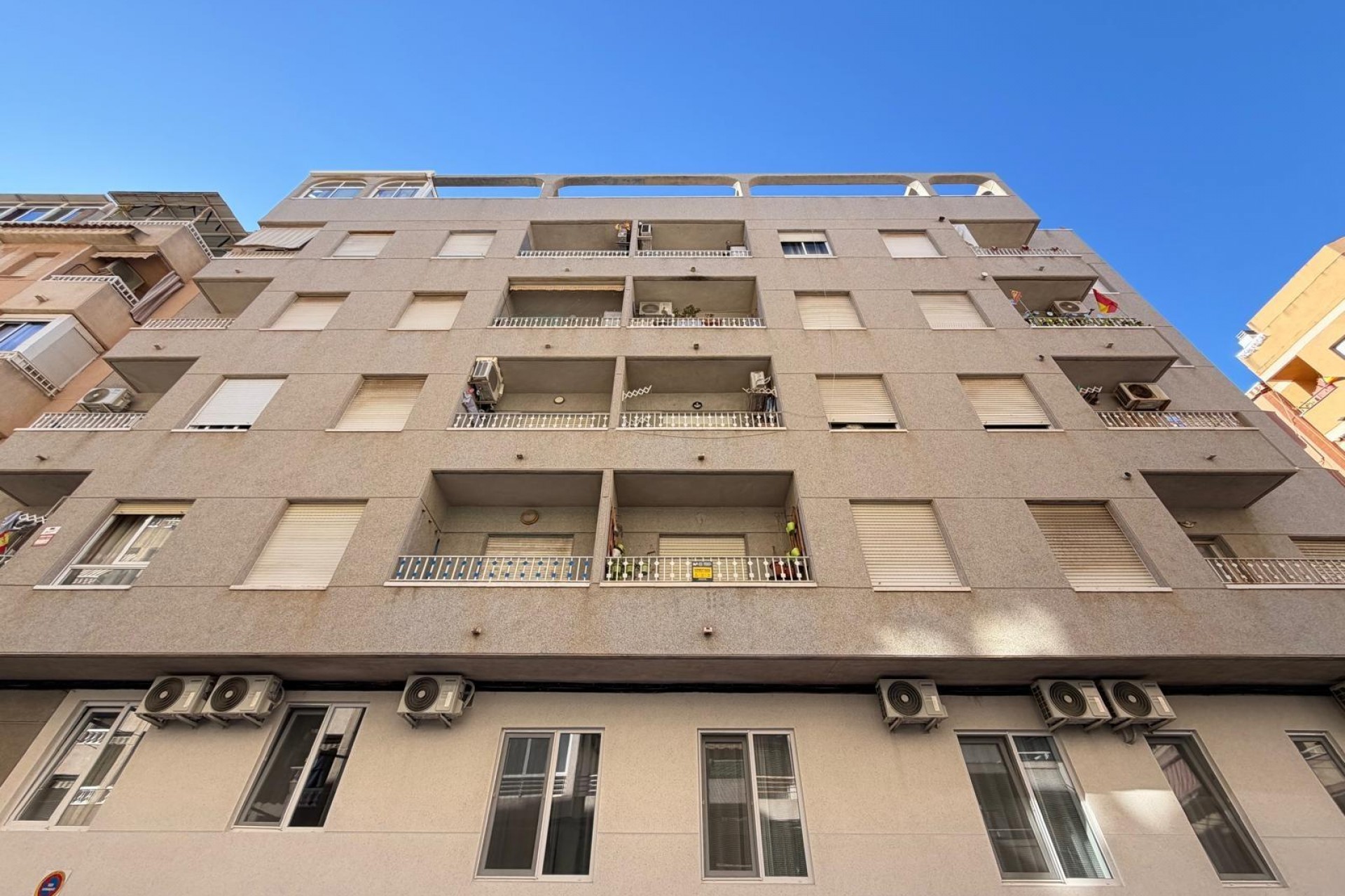 Sale - Apartamento -
Torrevieja - Playa del cura