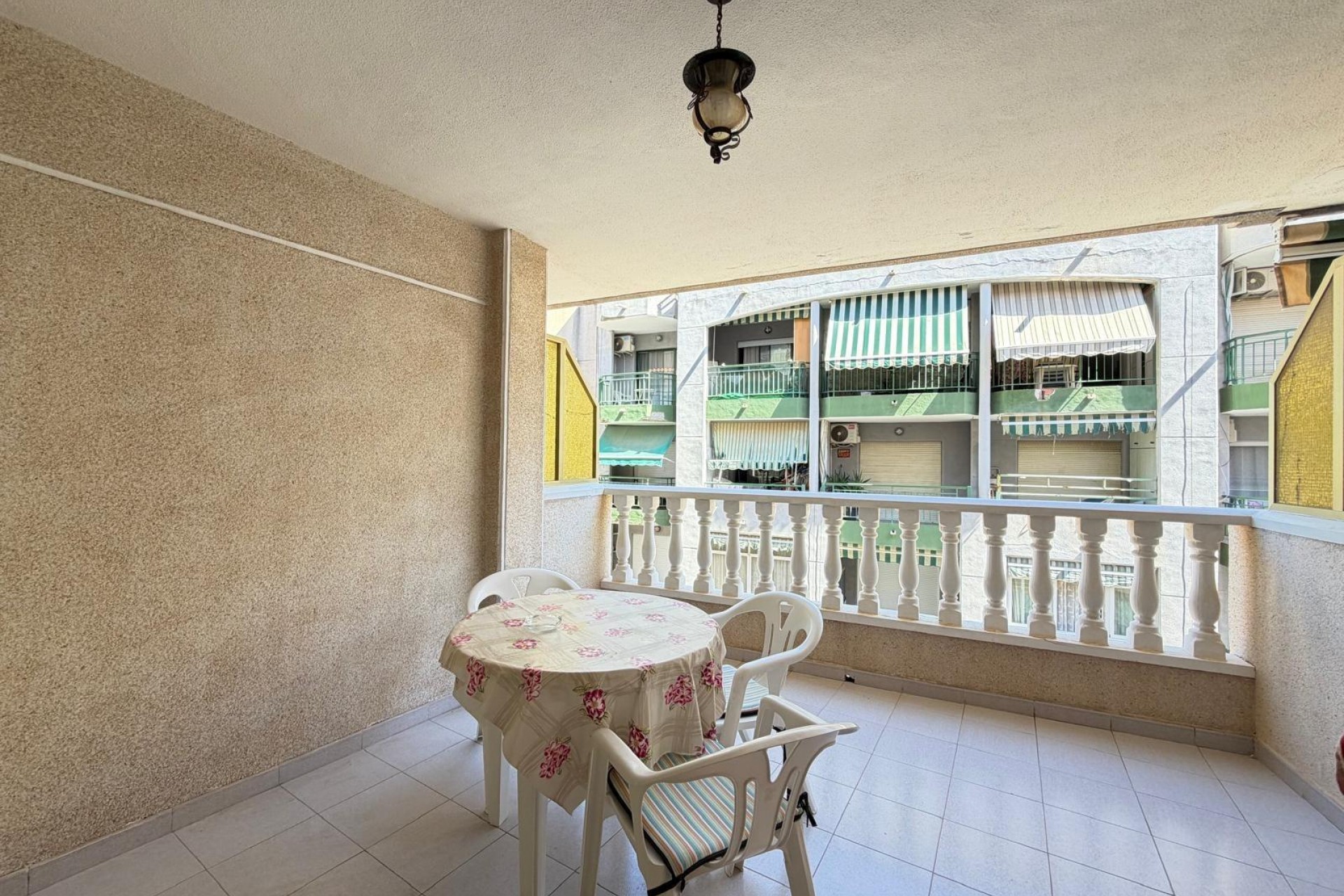 Sale - Apartamento -
Torrevieja - Playa del cura