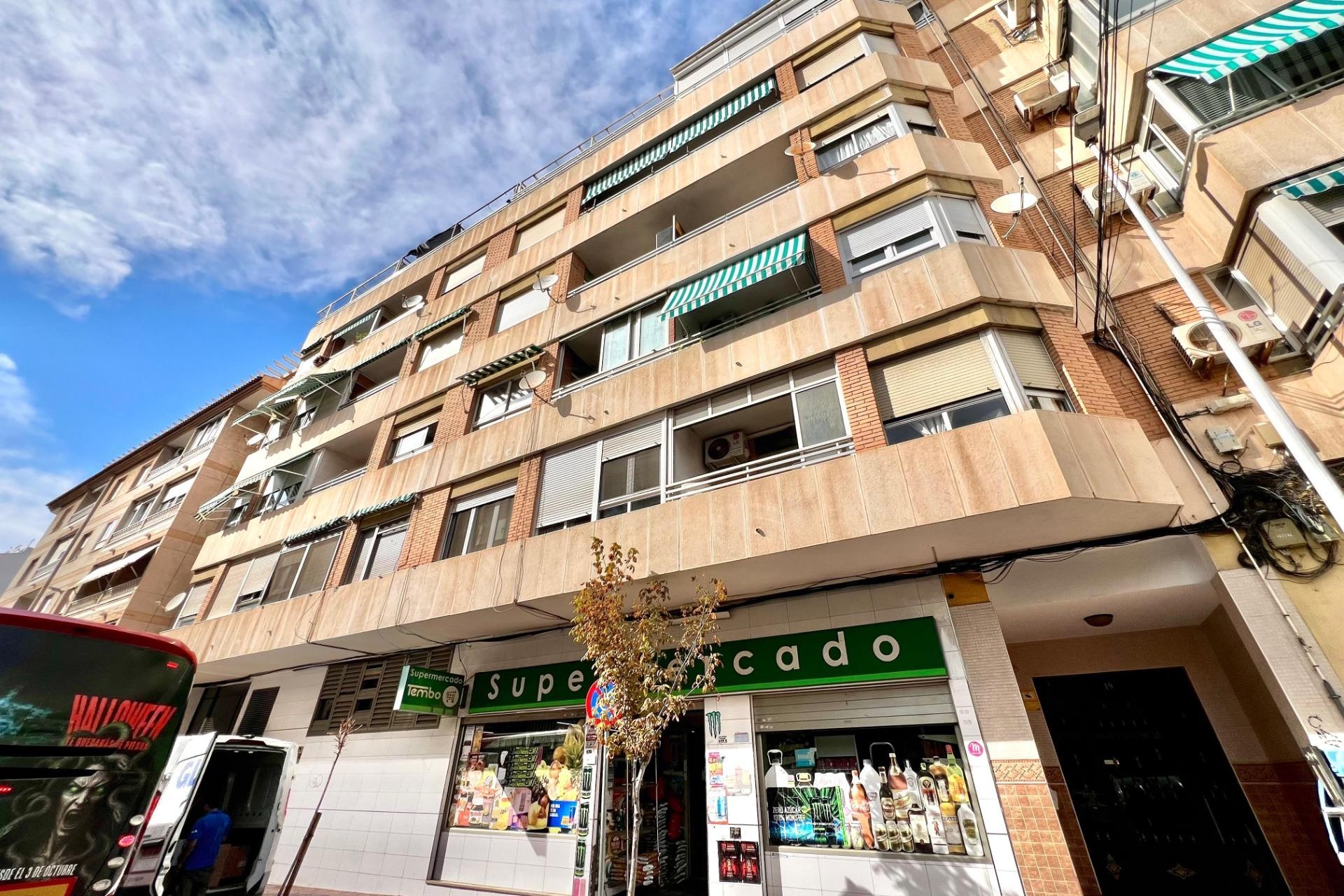 Sale - Apartamento -
Torrevieja - Puerto Deportivo