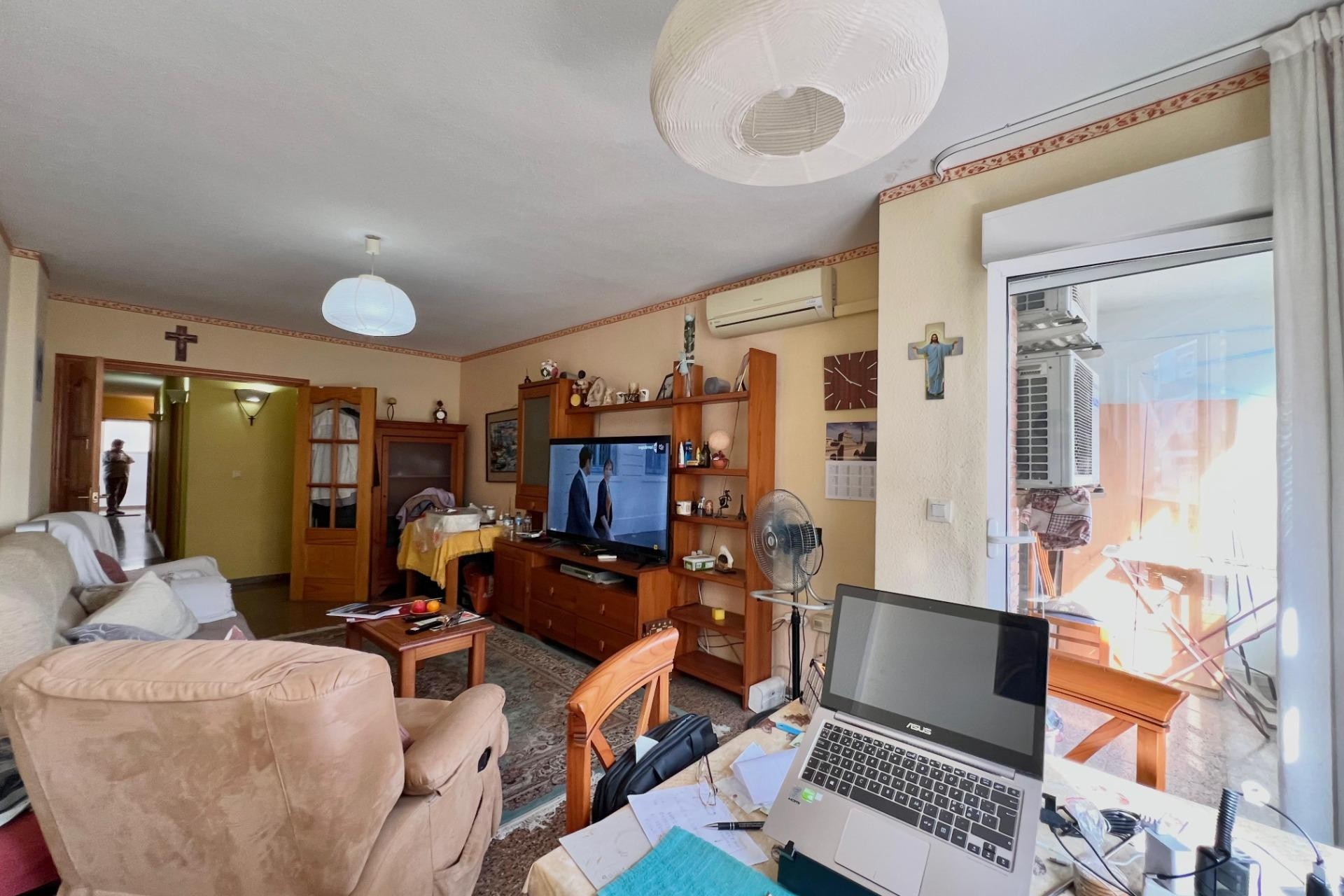 Sale - Apartamento -
Torrevieja - Puerto Deportivo