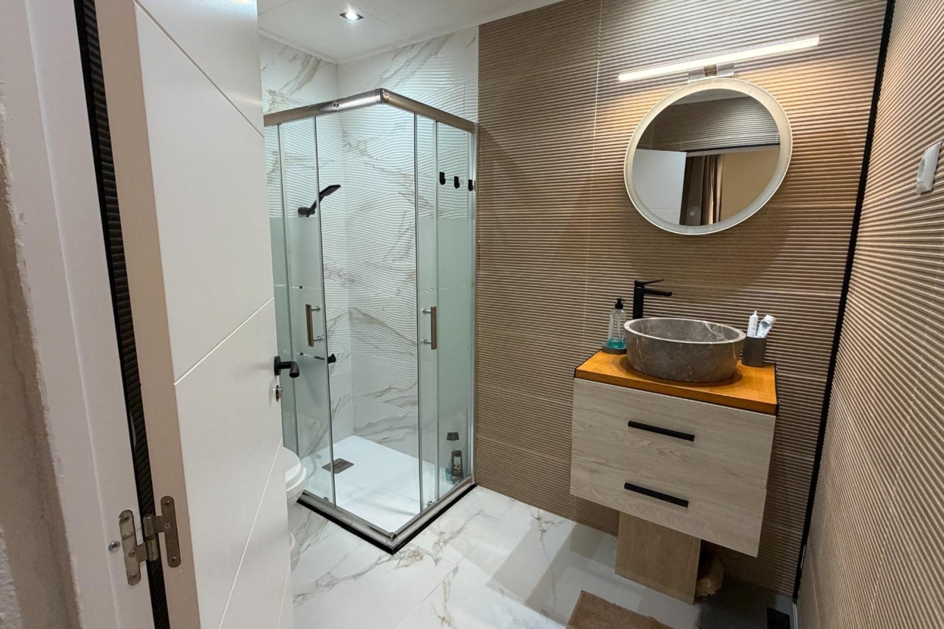 Sale - Apartamento -
Torrevieja - Torrejón