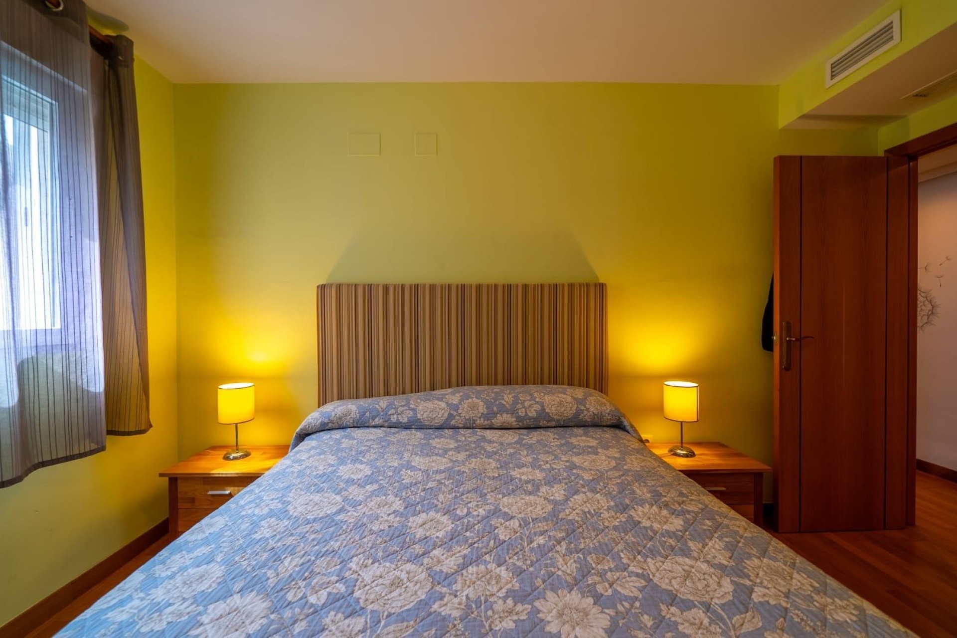 Sale - Apartment -
Alicante - Alicante Golf