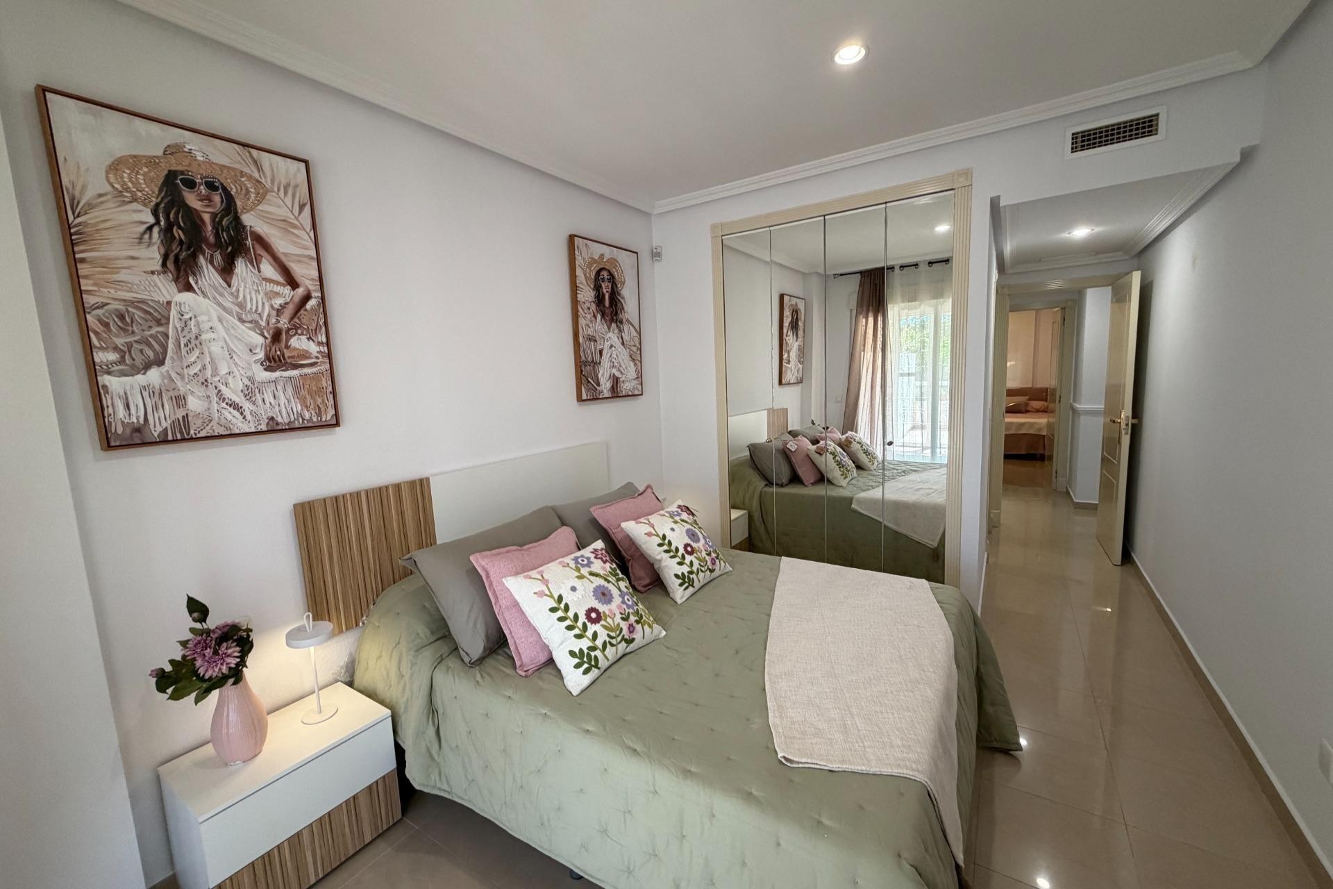 Sale - Apartment -
Alicante - Playa de San Juan