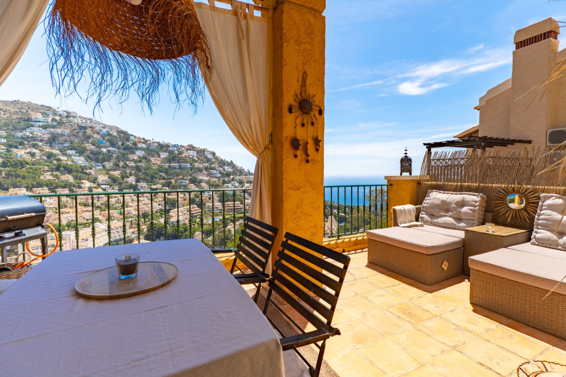Sale - Apartment -
Altea