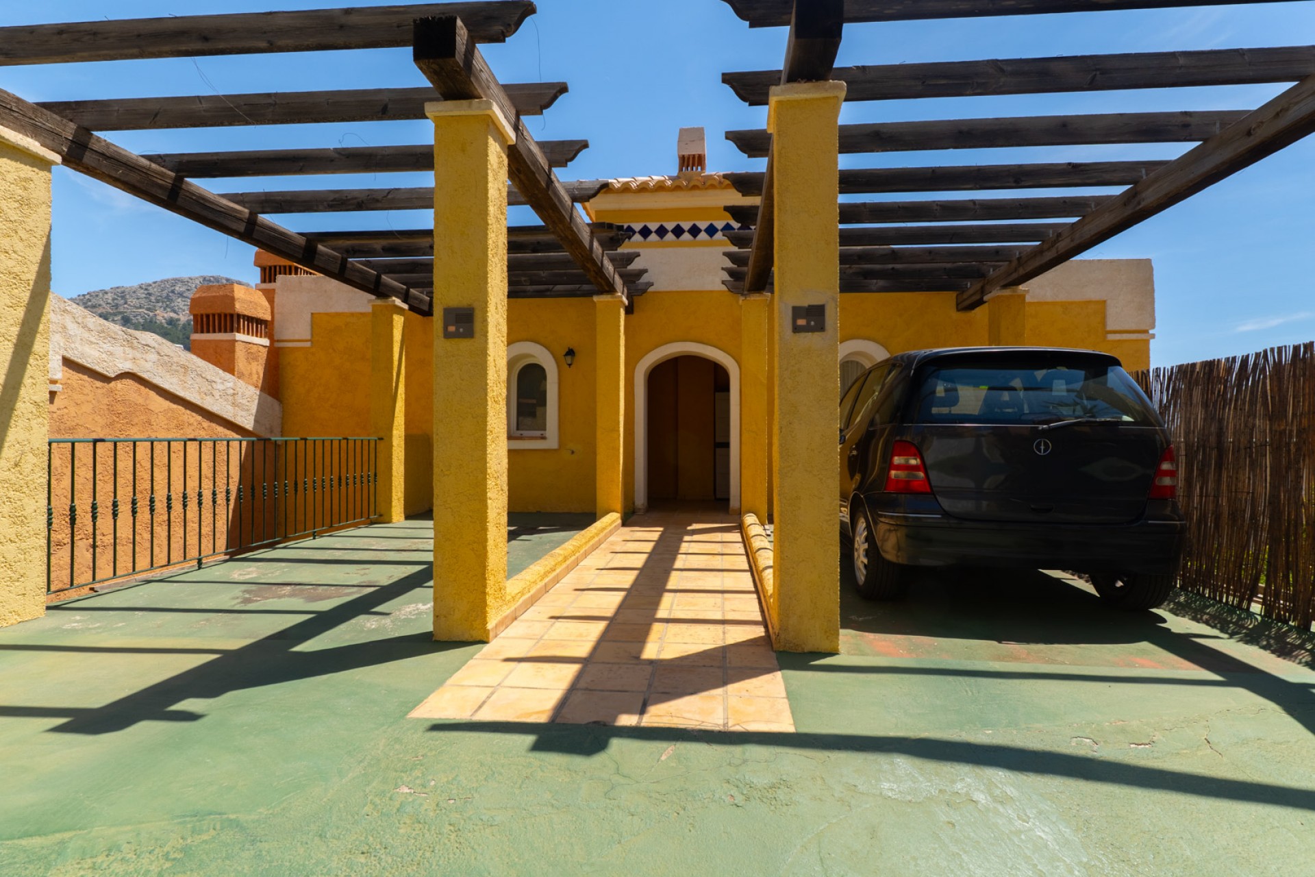 Sale - Apartment -
Altea