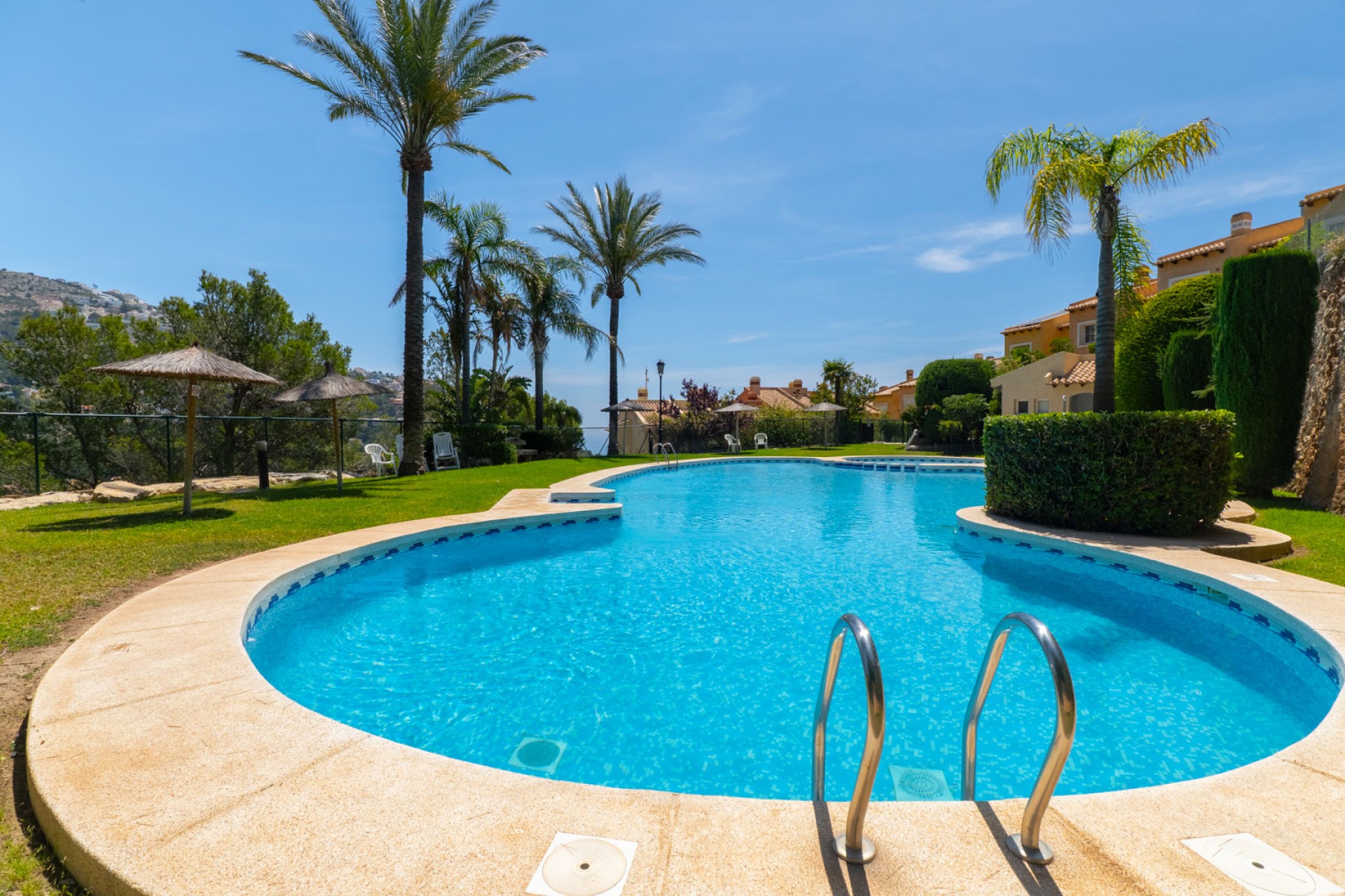 Sale - Apartment -
Altea