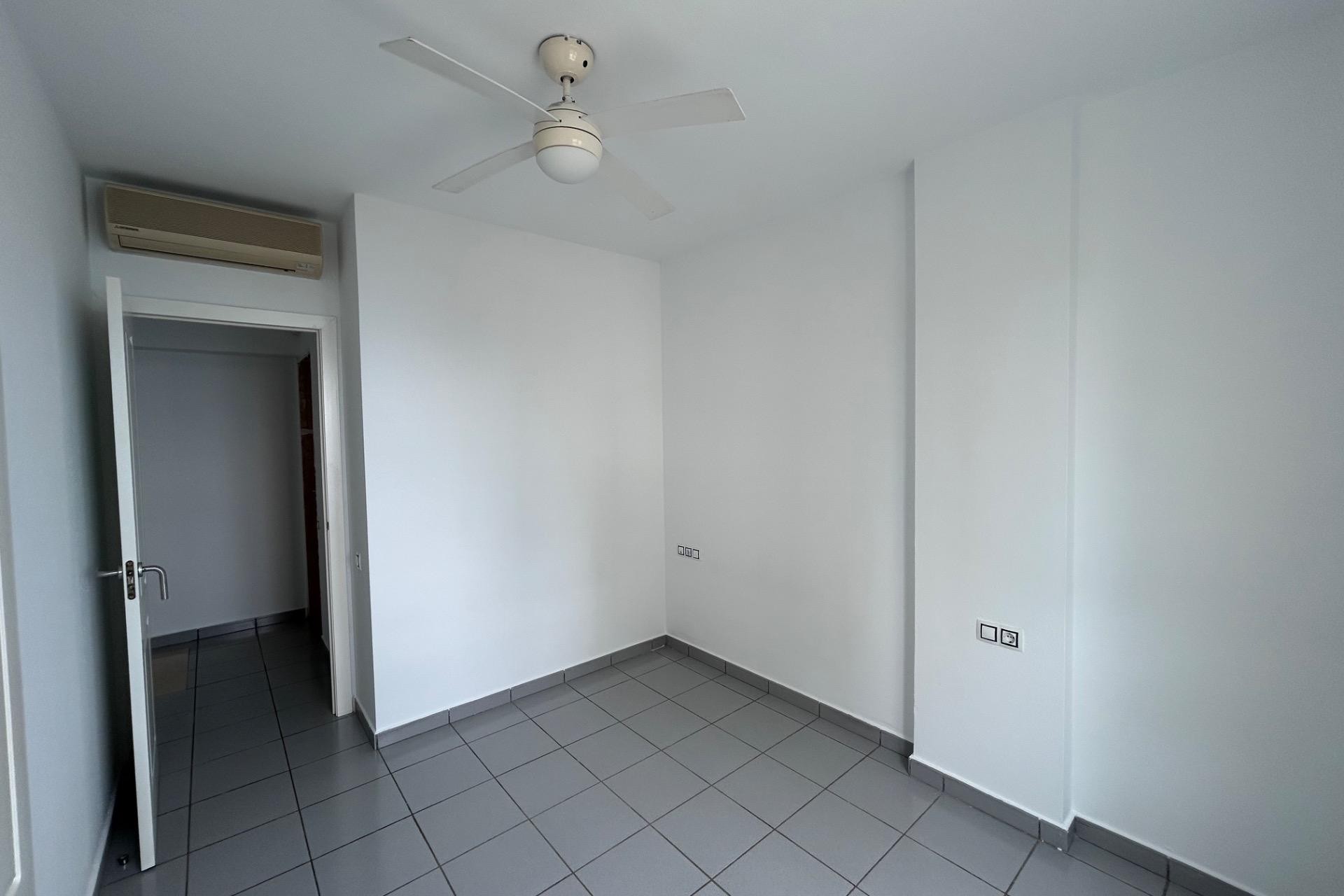 Sale - Apartment -
Benidorm - Rincon de Loix Cruz