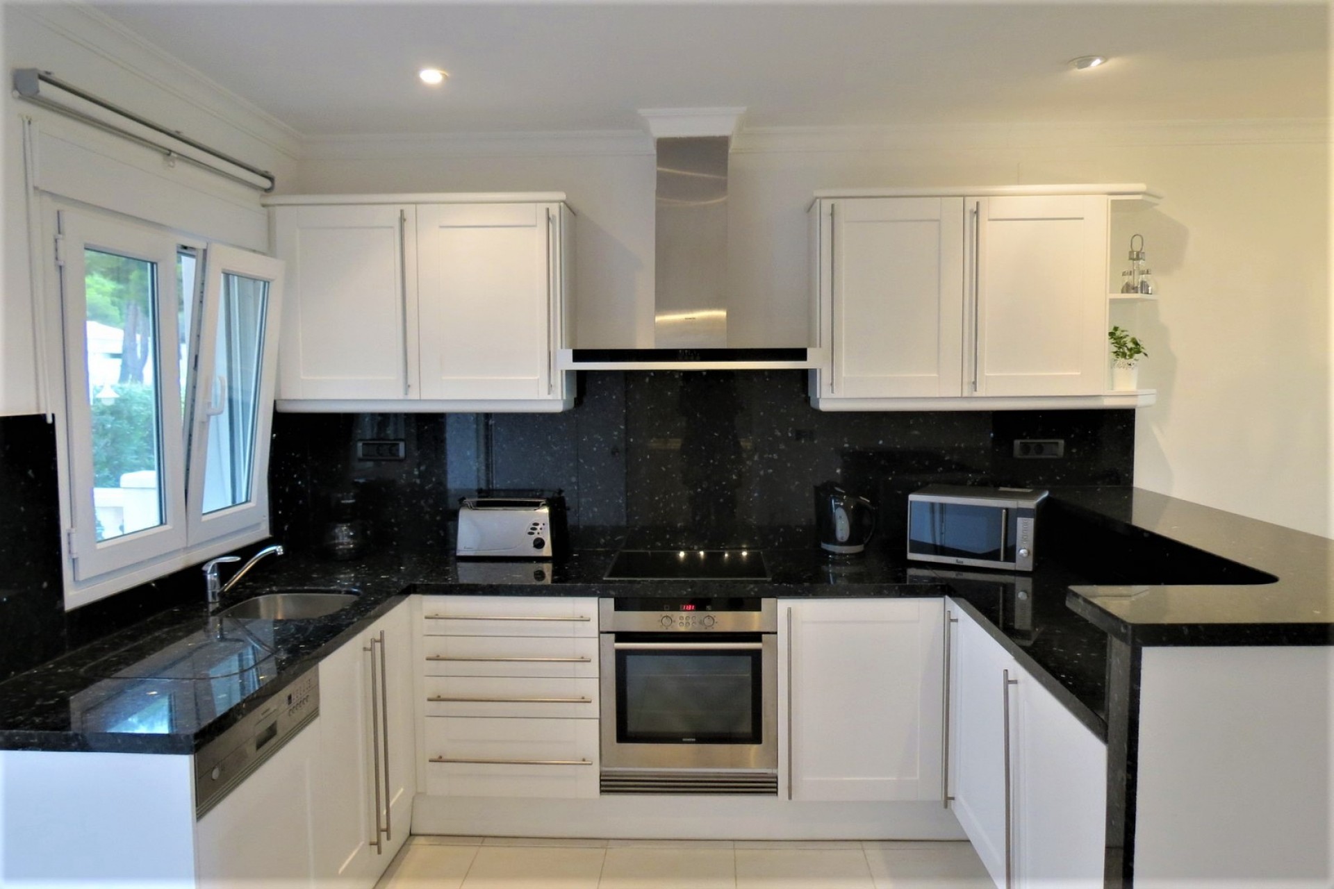 Sale - Apartment -
Benissa - La Fustera