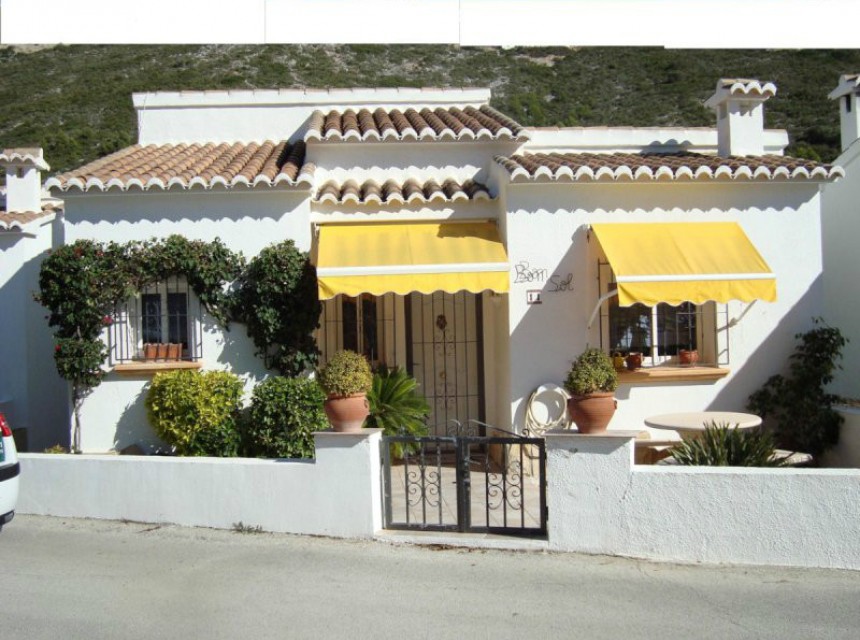 Sale - Apartment -
Benitachell