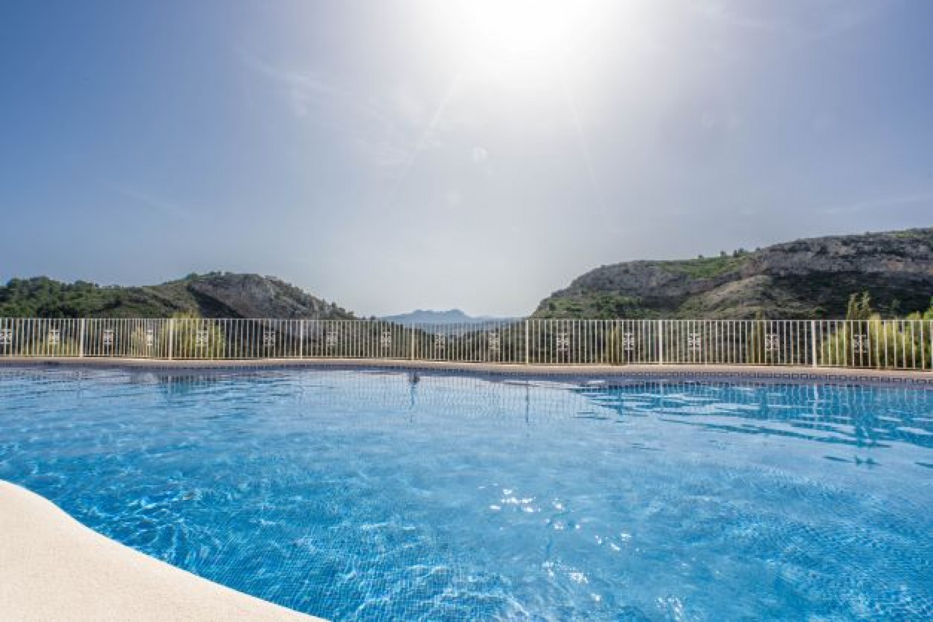 Sale - Apartment -
Benitachell