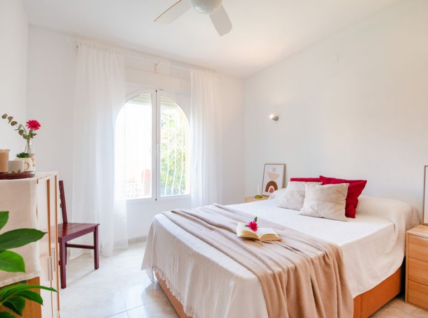 Sale - Apartment -
Benitachell
