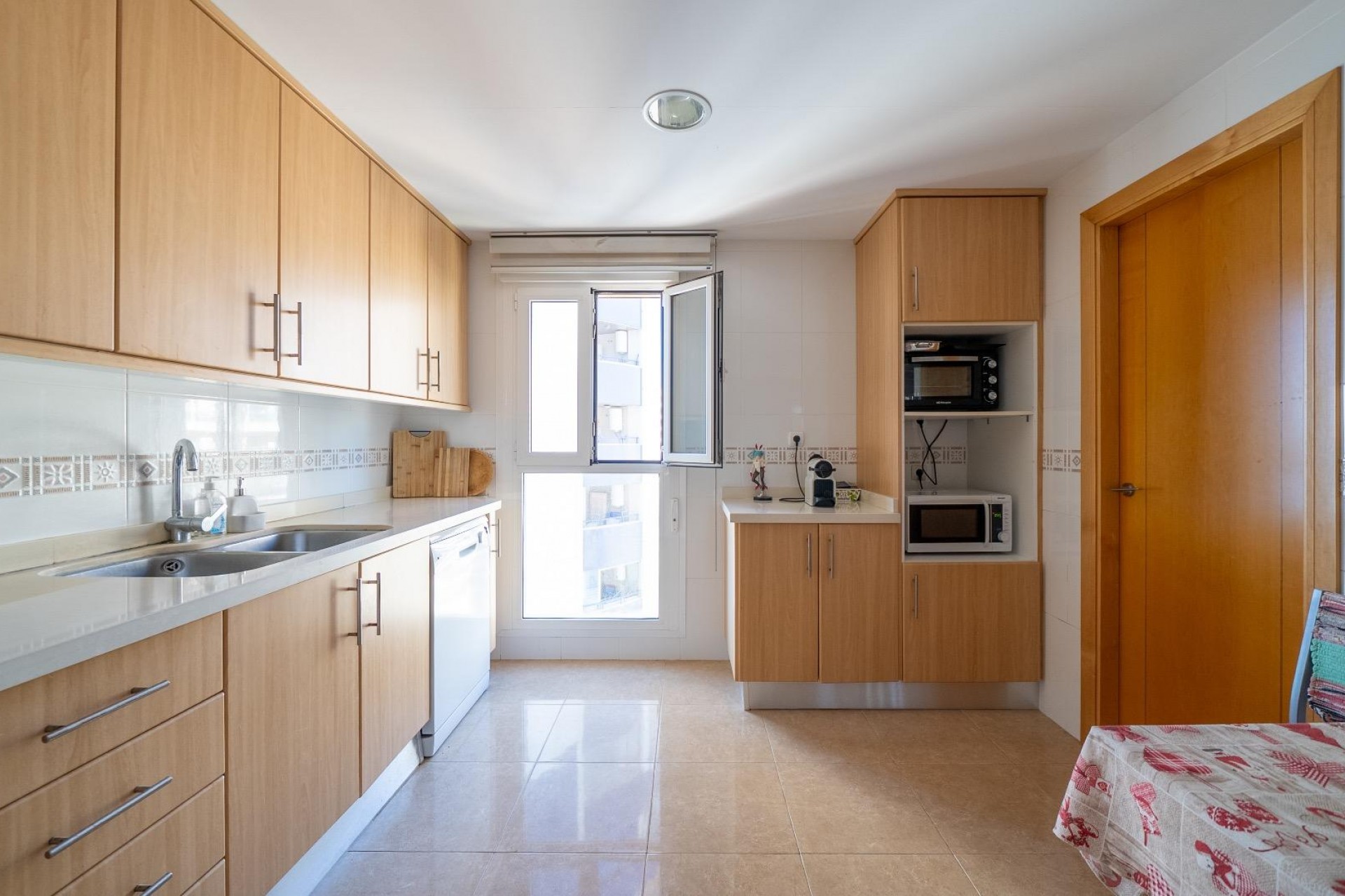 Sale - Apartment -
Calpe - Playa arenal-bol