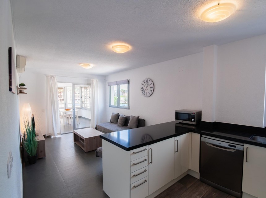 Sale - Apartment -
Calpe - Playa de Fossa-Levante