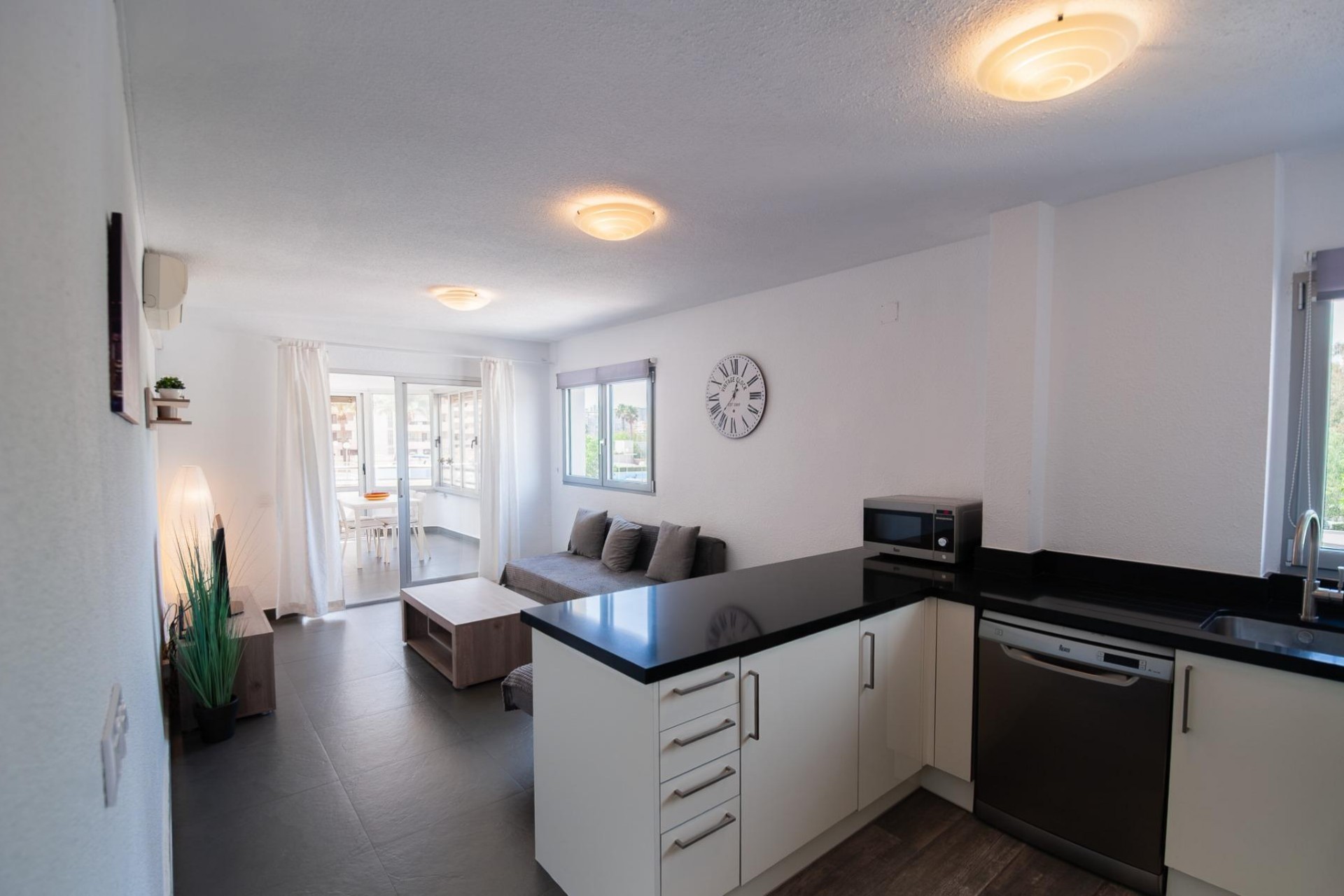 Sale - Apartment -
Calpe - Playa de Fossa-Levante