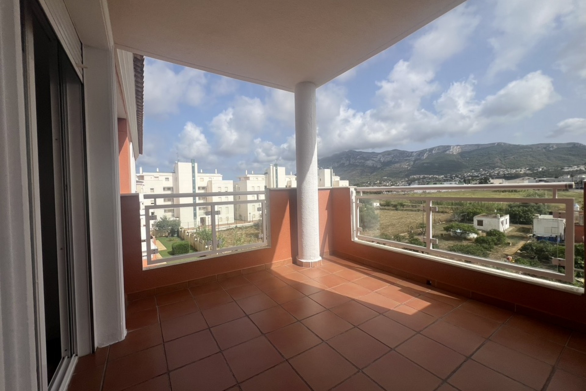 Sale - Apartment -
Denia - Las Marinas