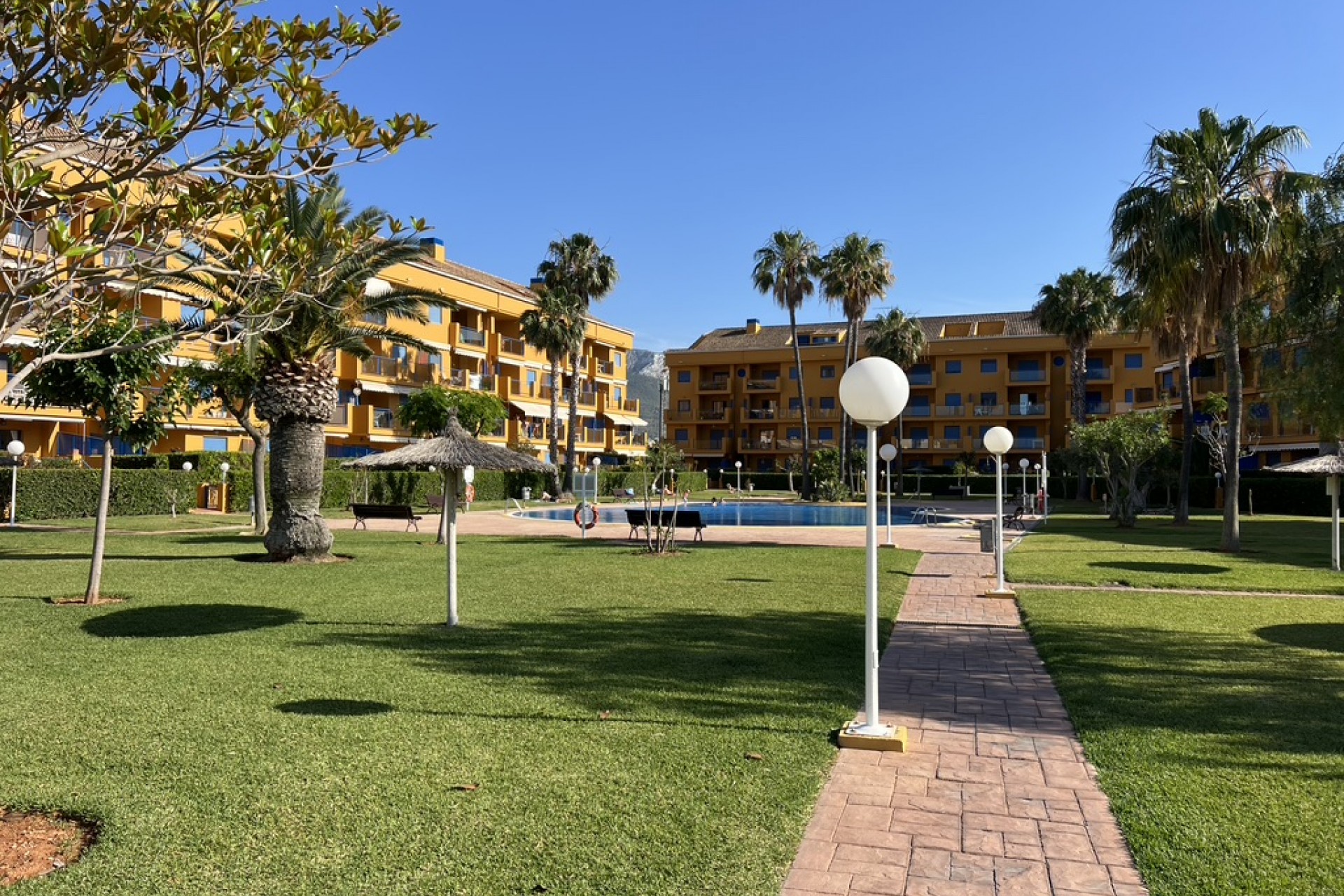 Sale - Apartment -
Denia - Les Marines