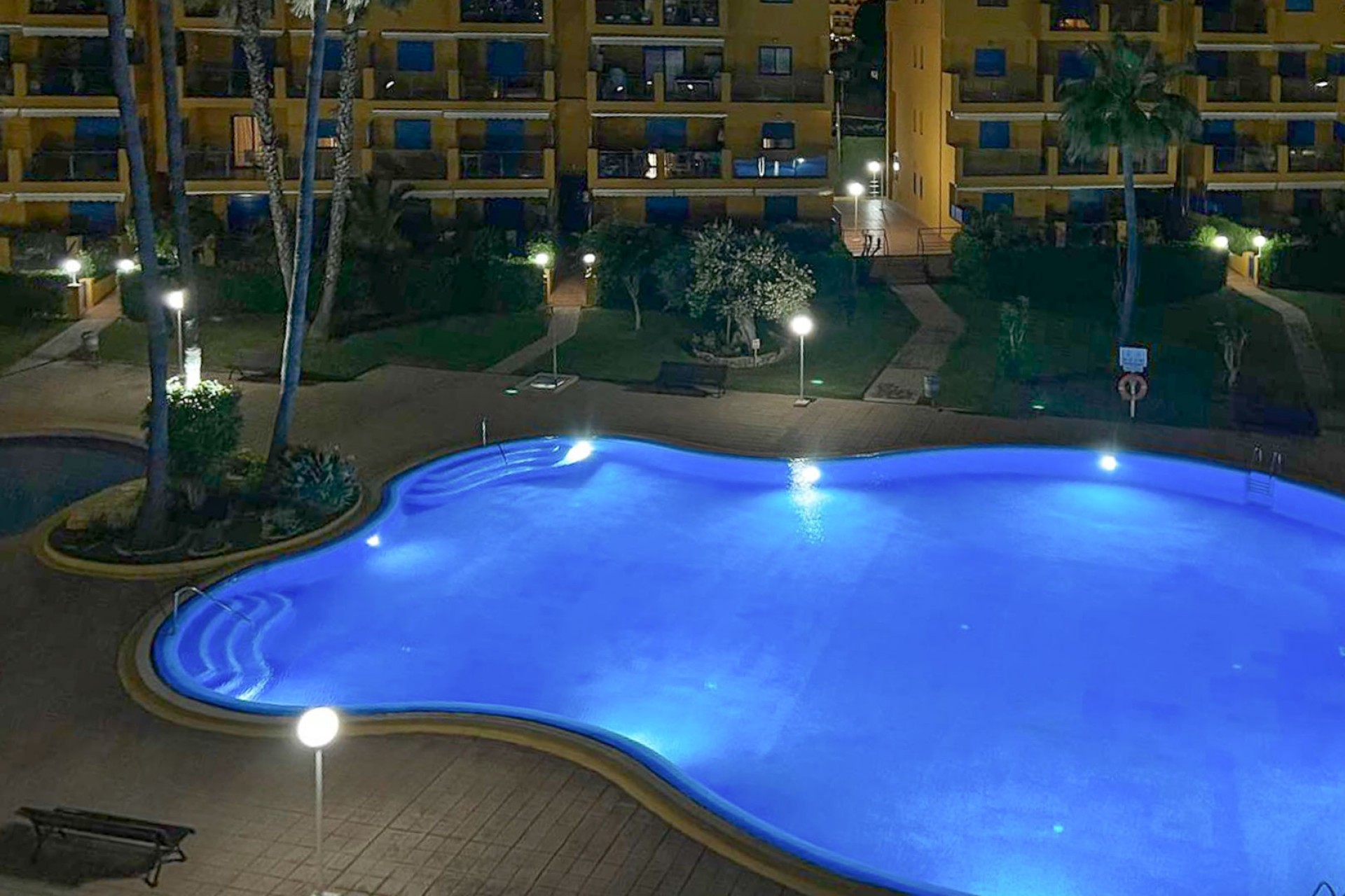 Sale - Apartment -
Denia