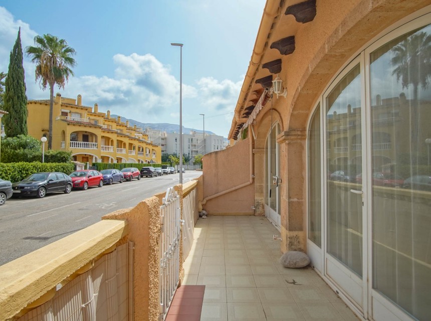 Sale - Apartment -
Denia