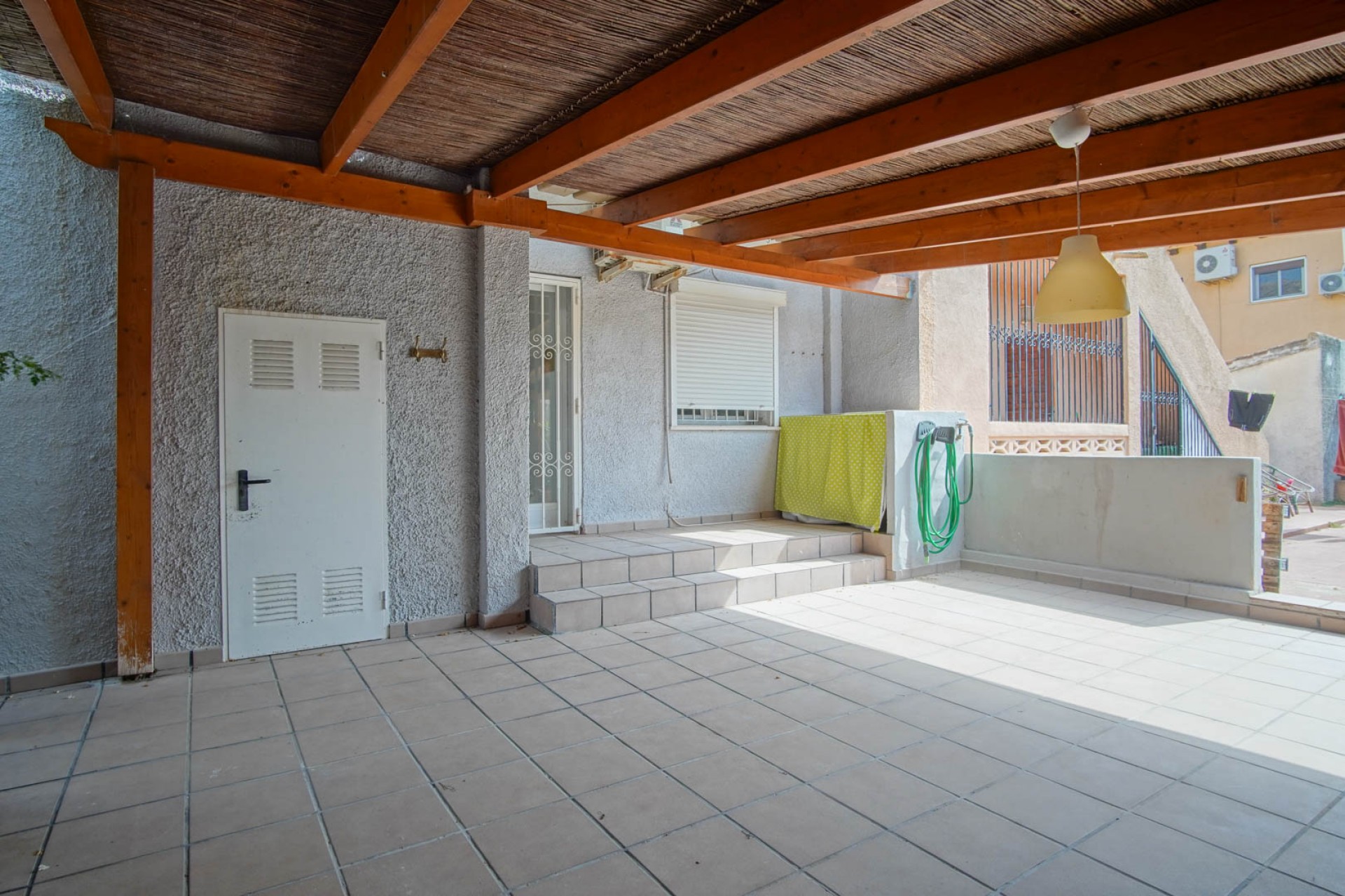 Sale - Apartment -
Denia