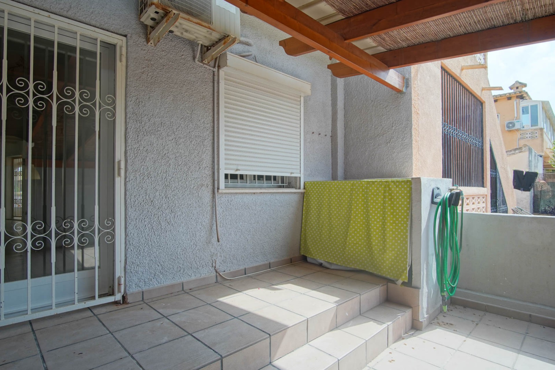 Sale - Apartment -
Denia