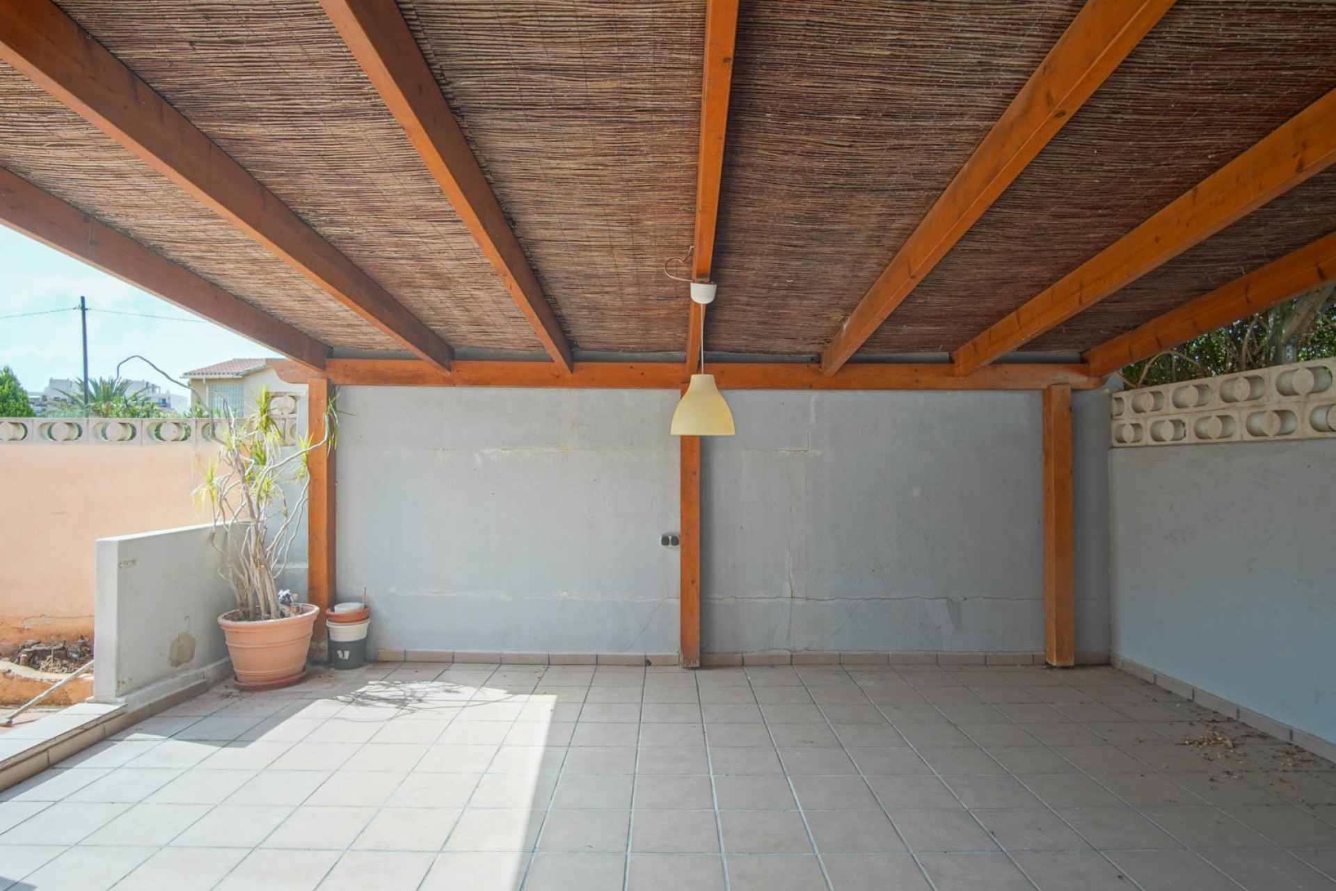 Sale - Apartment -
Denia