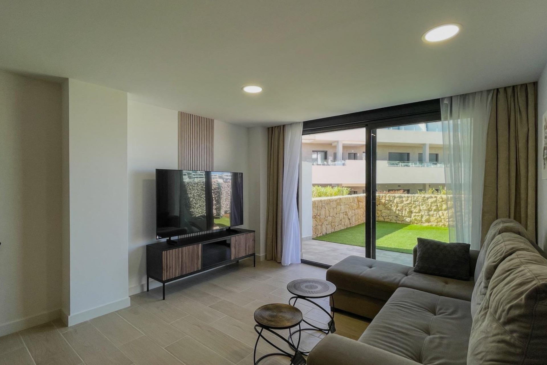 Sale - Apartment -
Finestrat - Camporrosso village