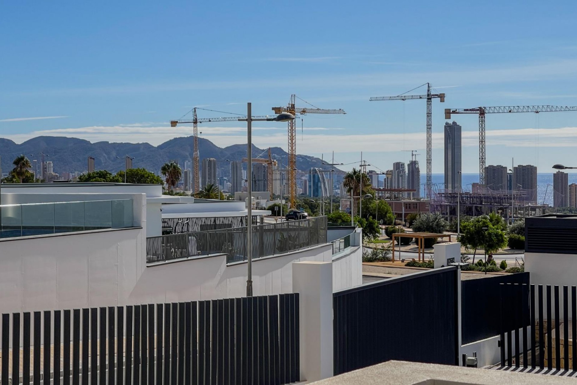 Sale - Apartment -
Finestrat - Camporrosso village