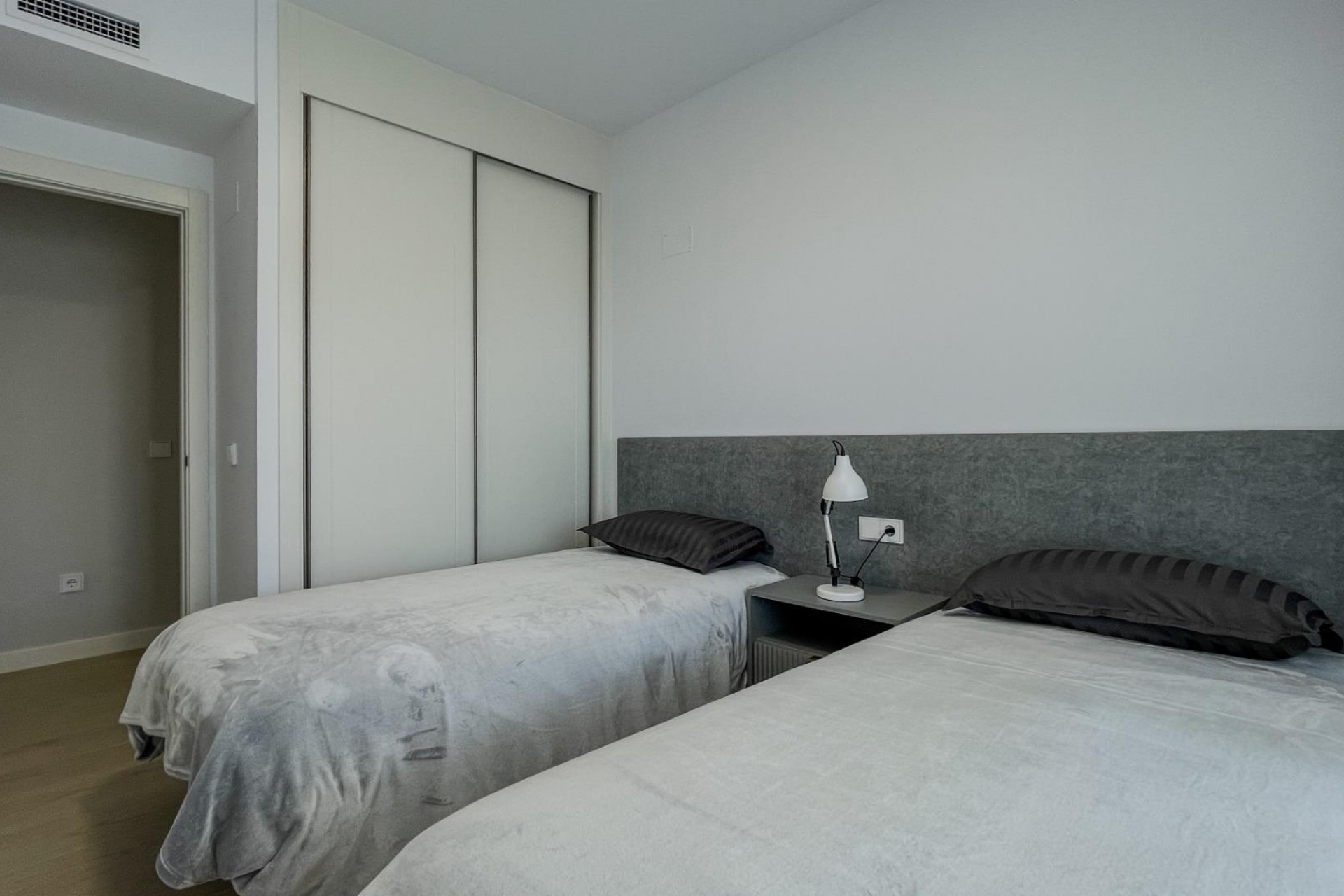 Sale - Apartment -
Finestrat - Camporrosso village