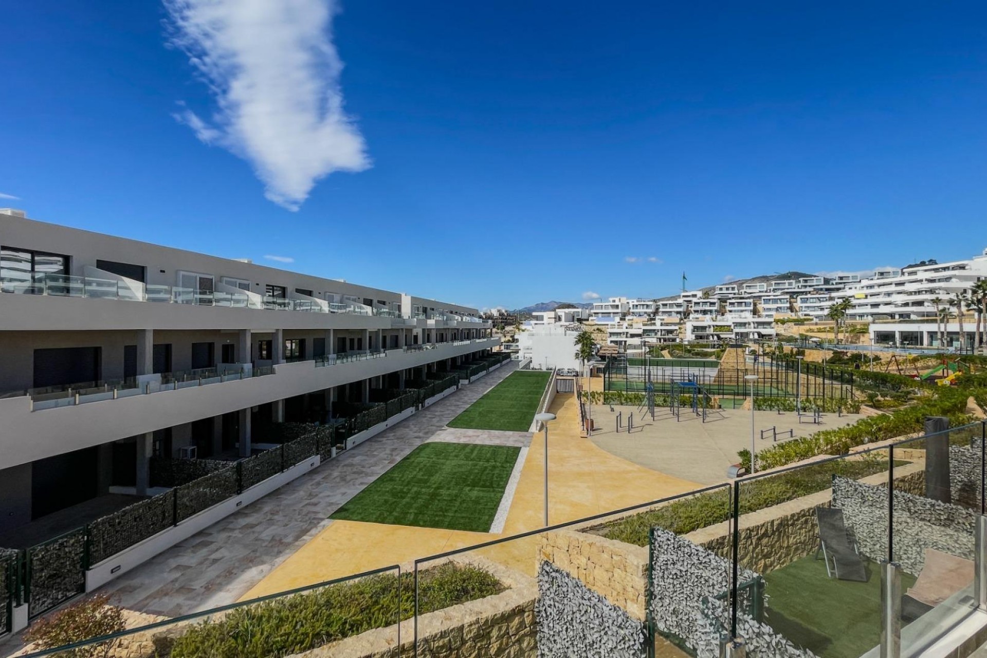 Sale - Apartment -
Finestrat - Camporrosso village