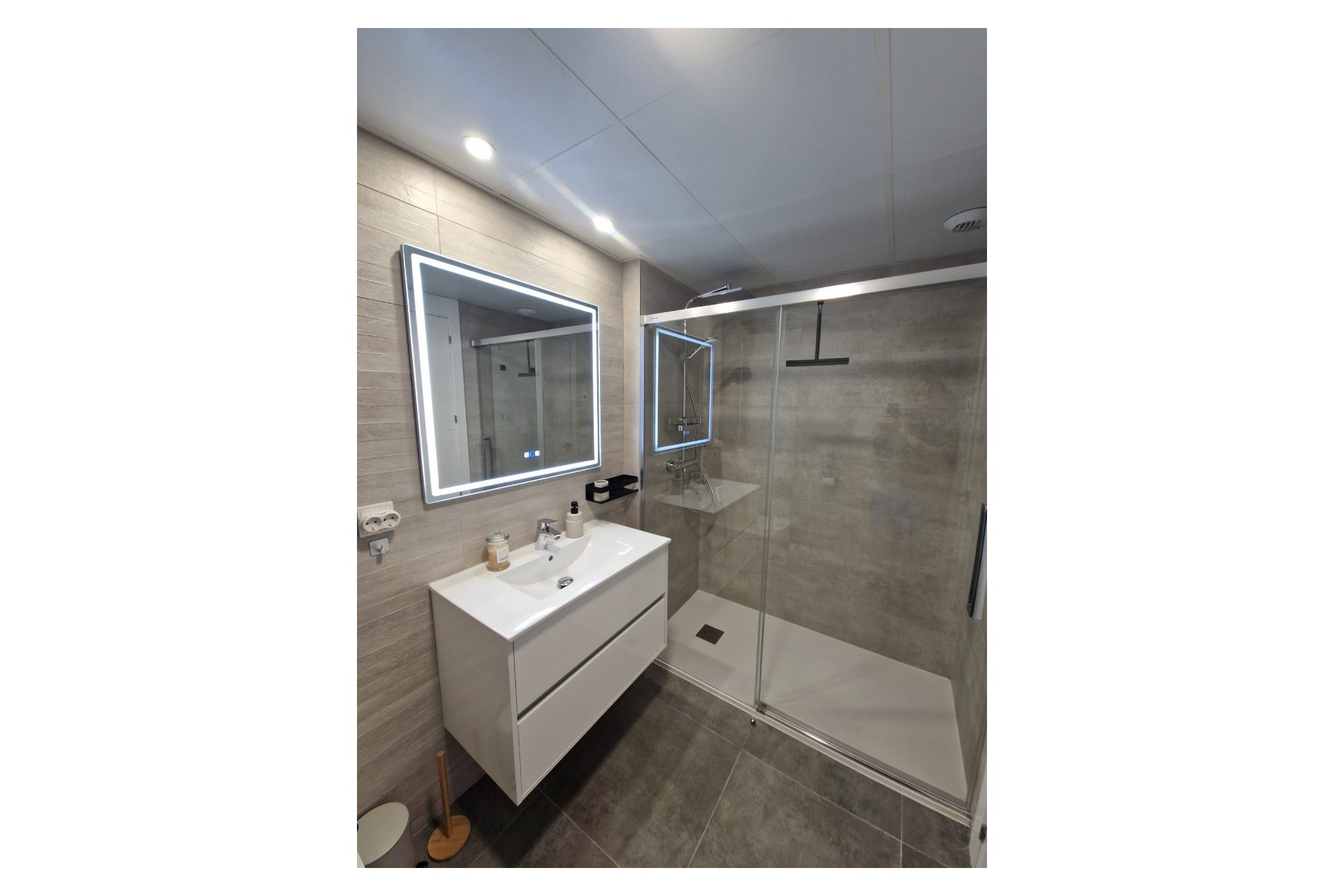 Sale - Apartment -
Finestrat