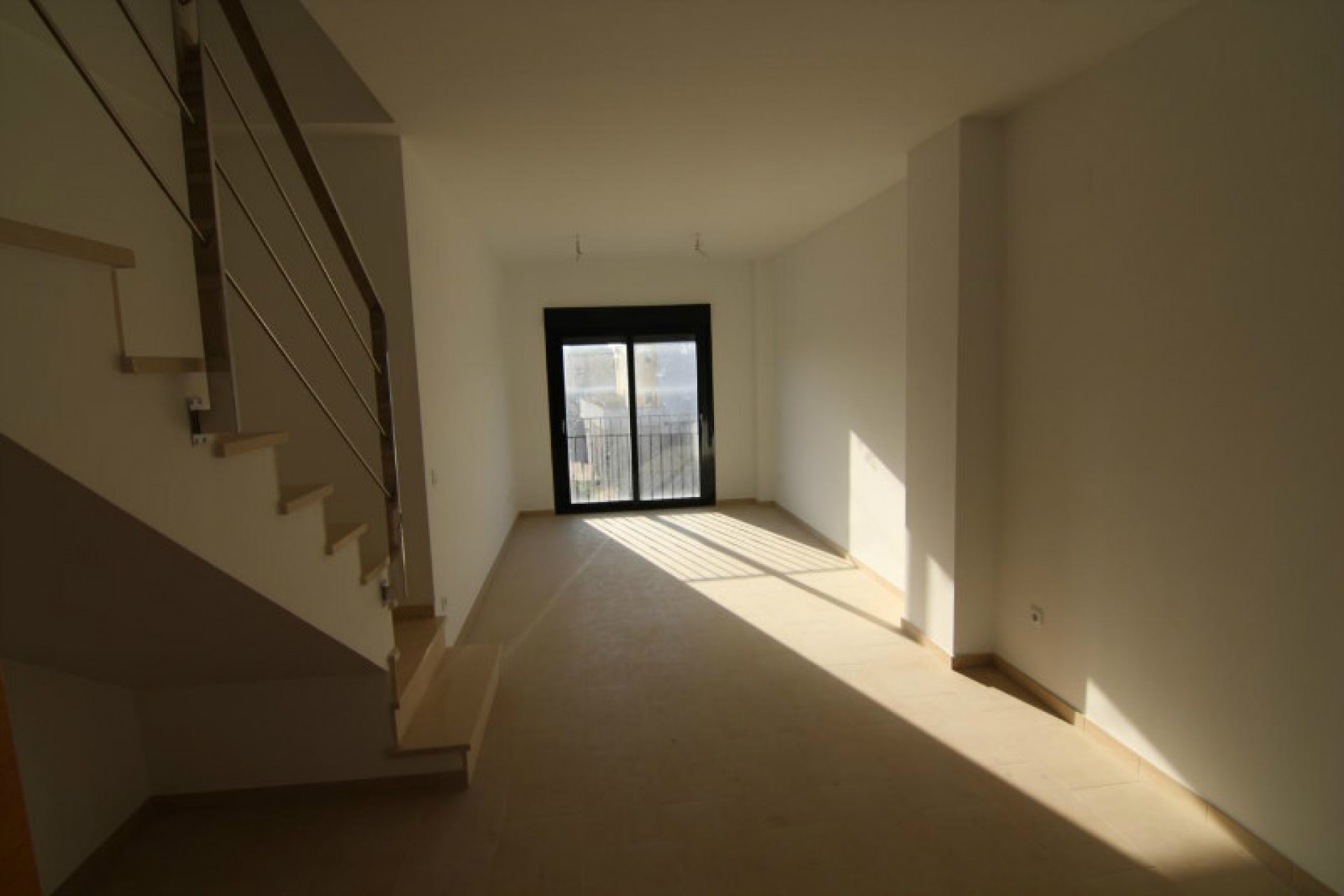 Sale - Apartment -
Jalon