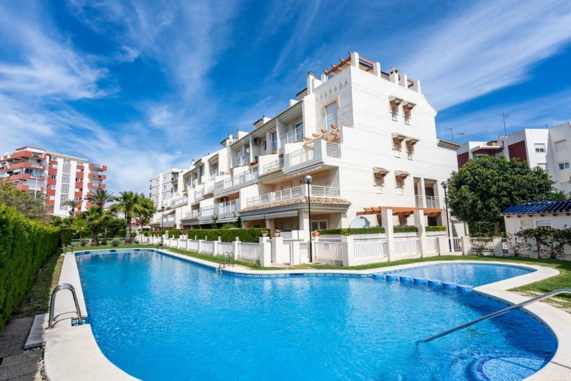Sale - Apartment -
Javea - El Arenal